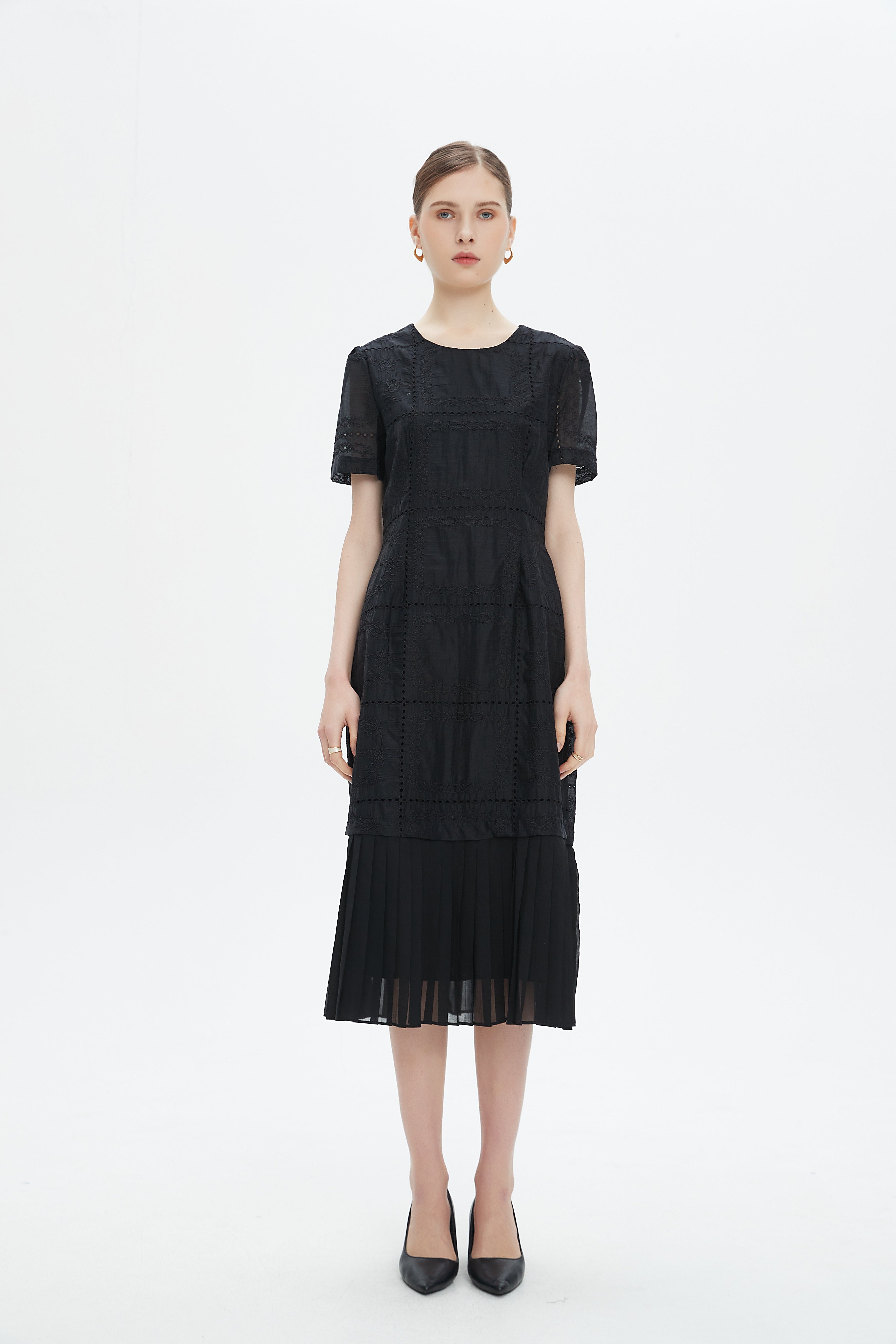 ูุชุดู ูุณุชุงู ู
ูุฏู ุจุฃูู
ุงู
ูุตูุฑุฉ ุจููุณูุฉ ู
ู ุงูุฃุณูู