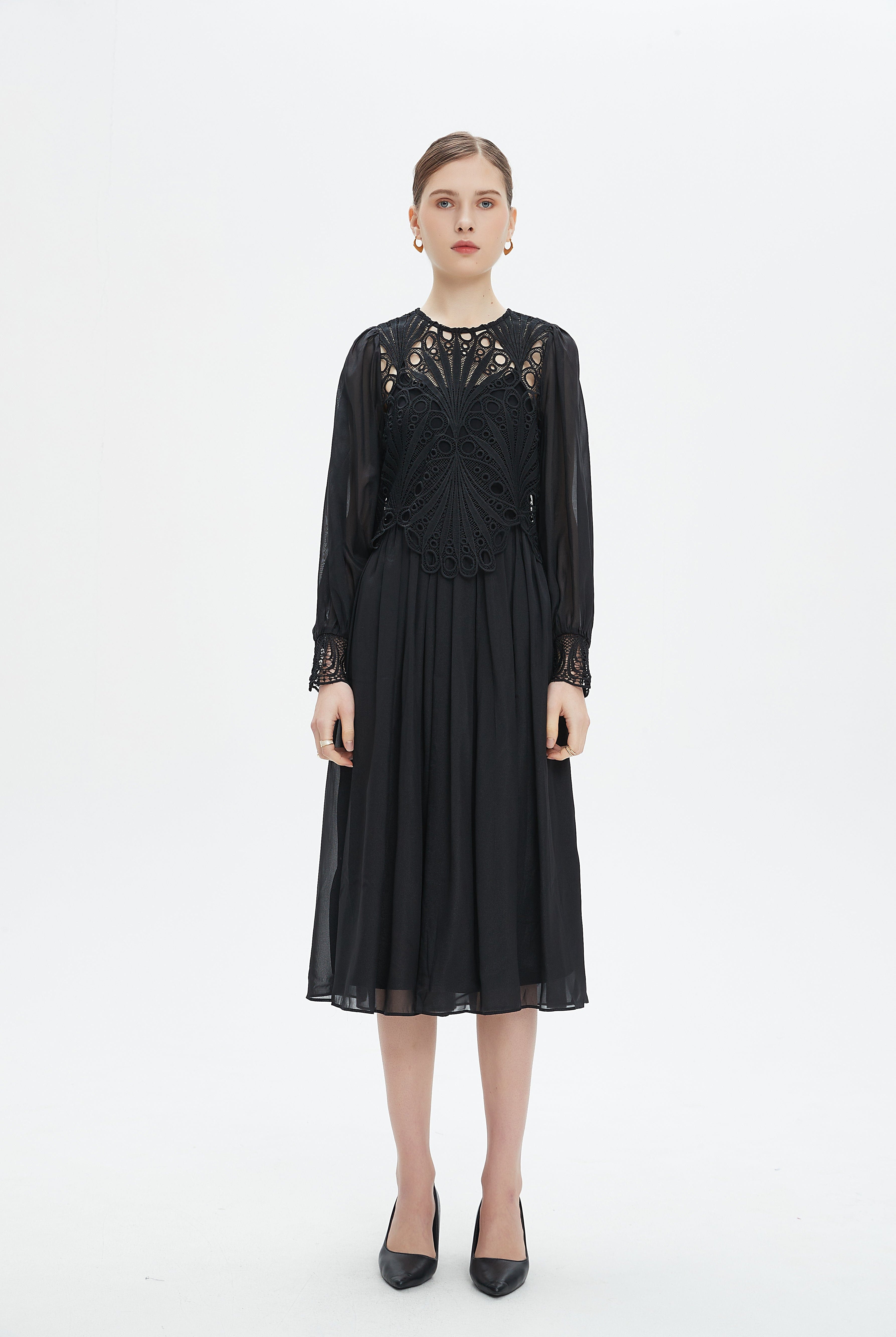 نتشي فستان نسائي قصير بأكمام منفوخة