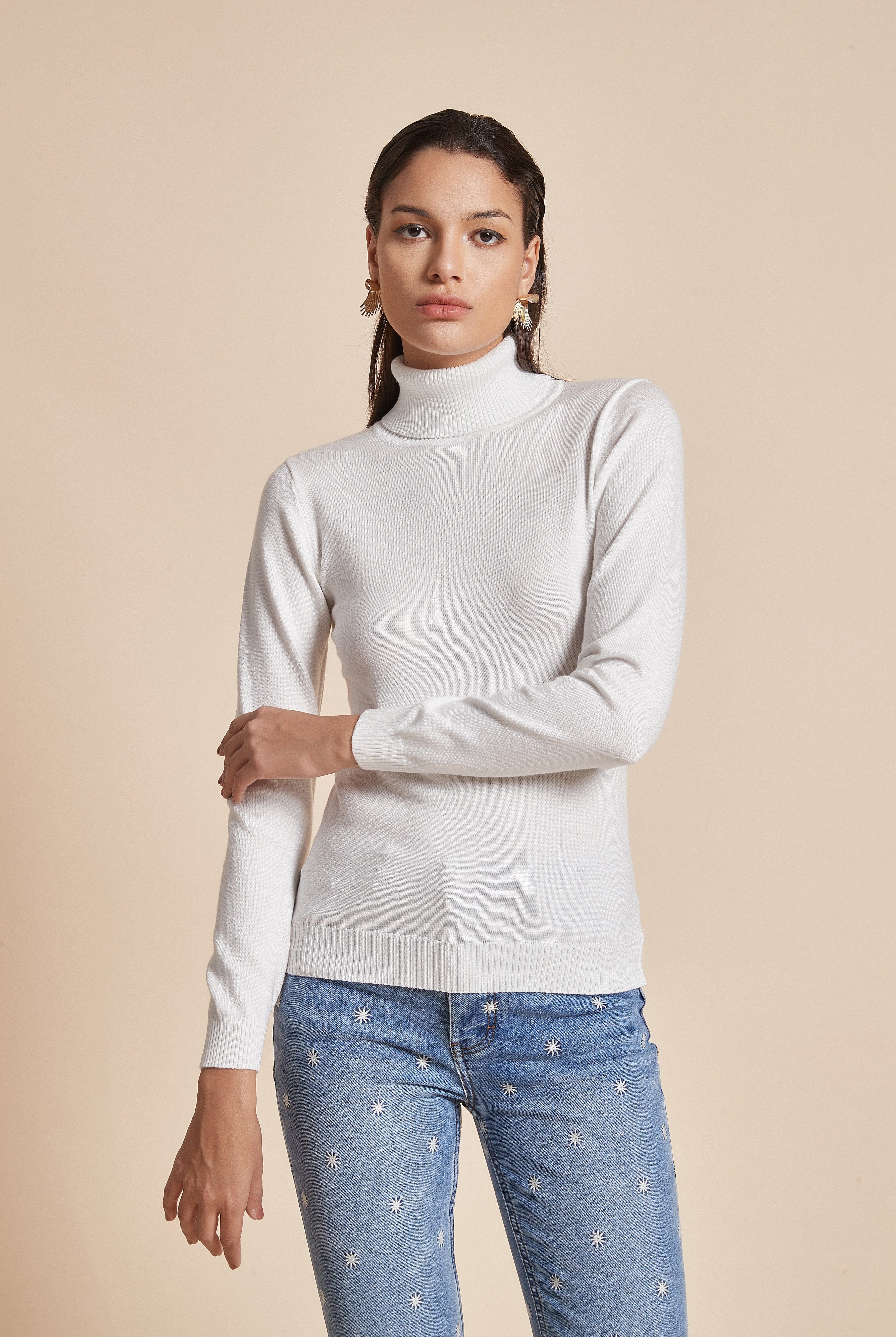 يولا بلوزة نسائية بكم طويل سادة ورقبة عالية