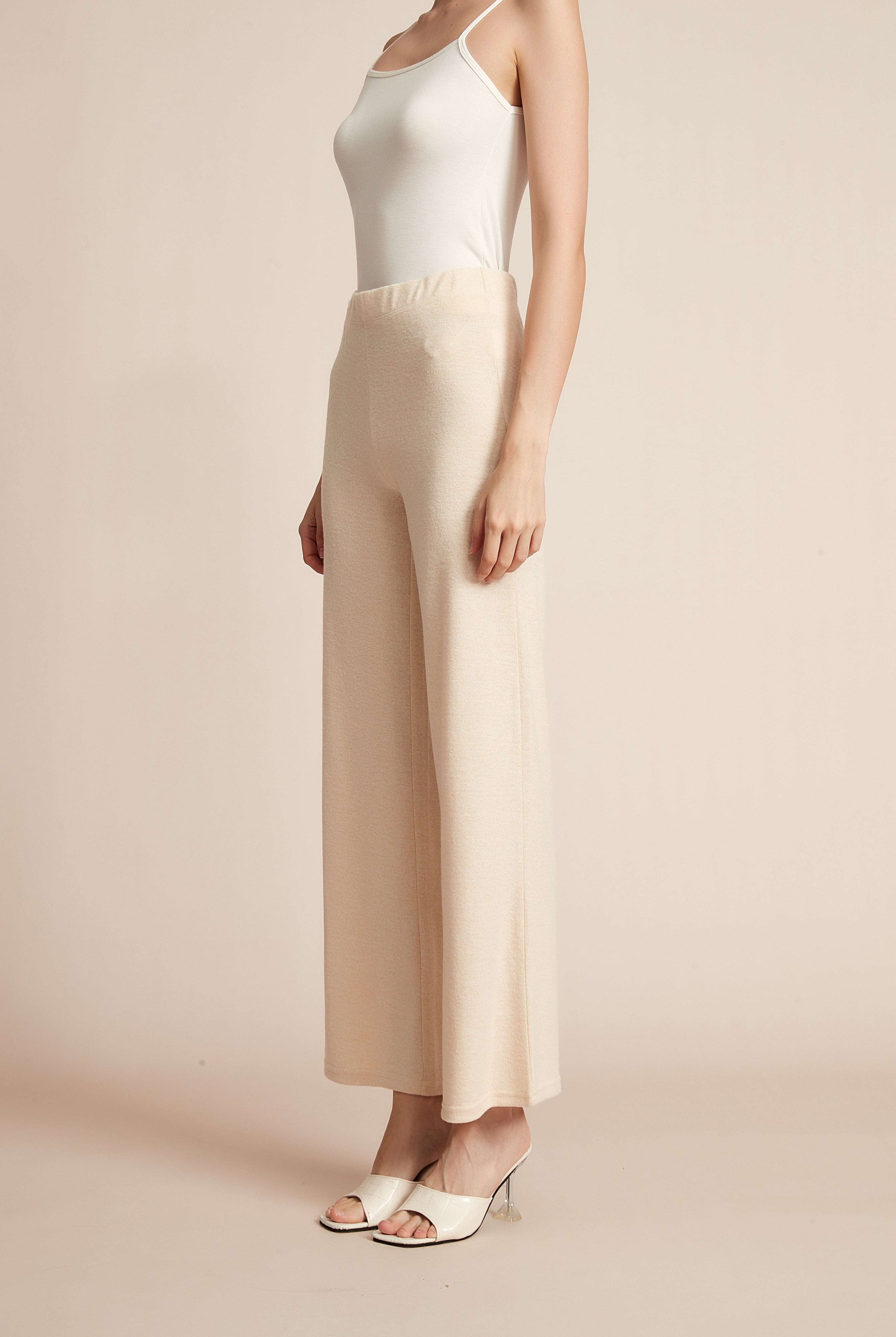 يولا بنطلون نسائي سادة برجل واسعة للشتاء