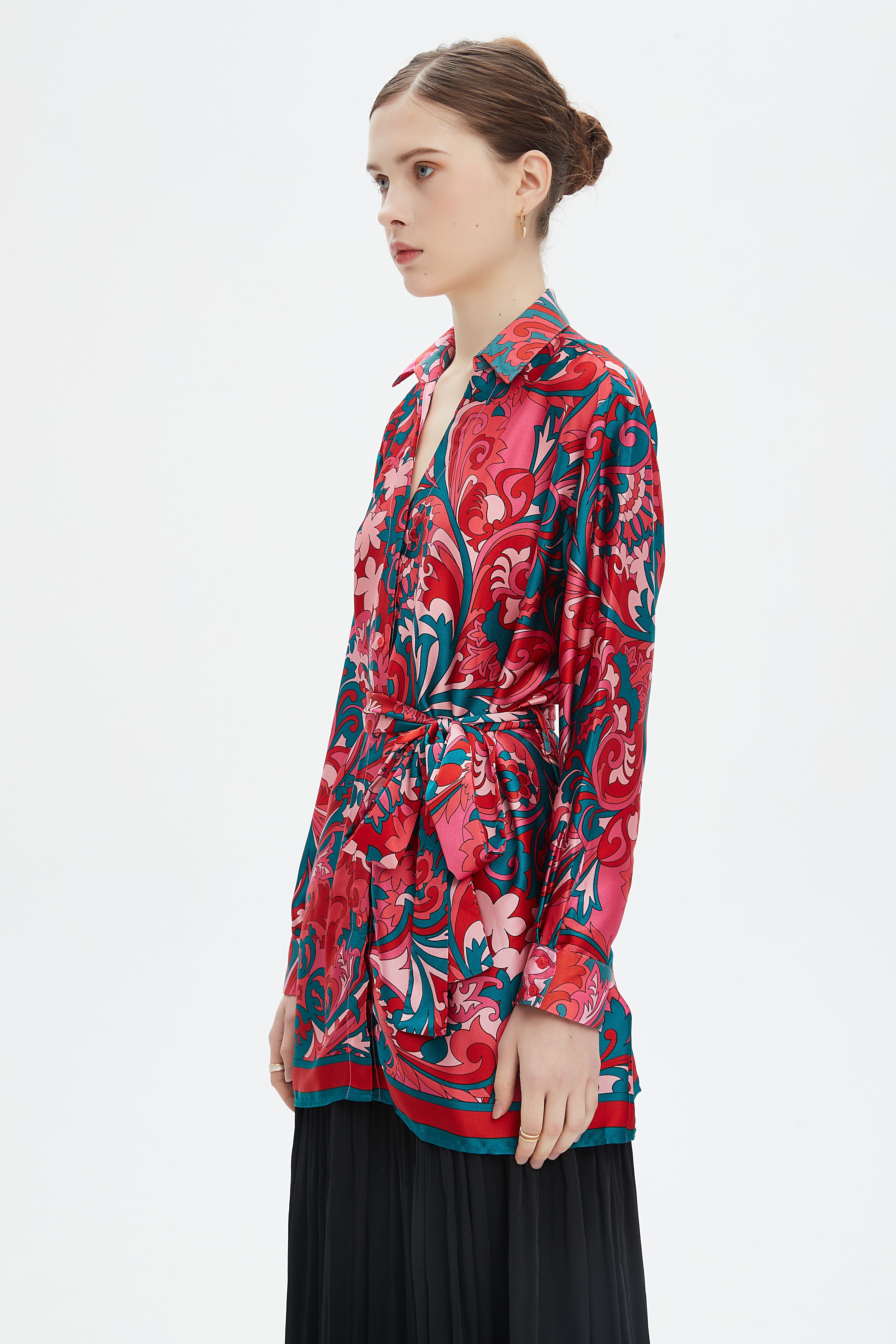 نتشي قميص طويل الأكمام منقوش بأزرار أمامية نسائي