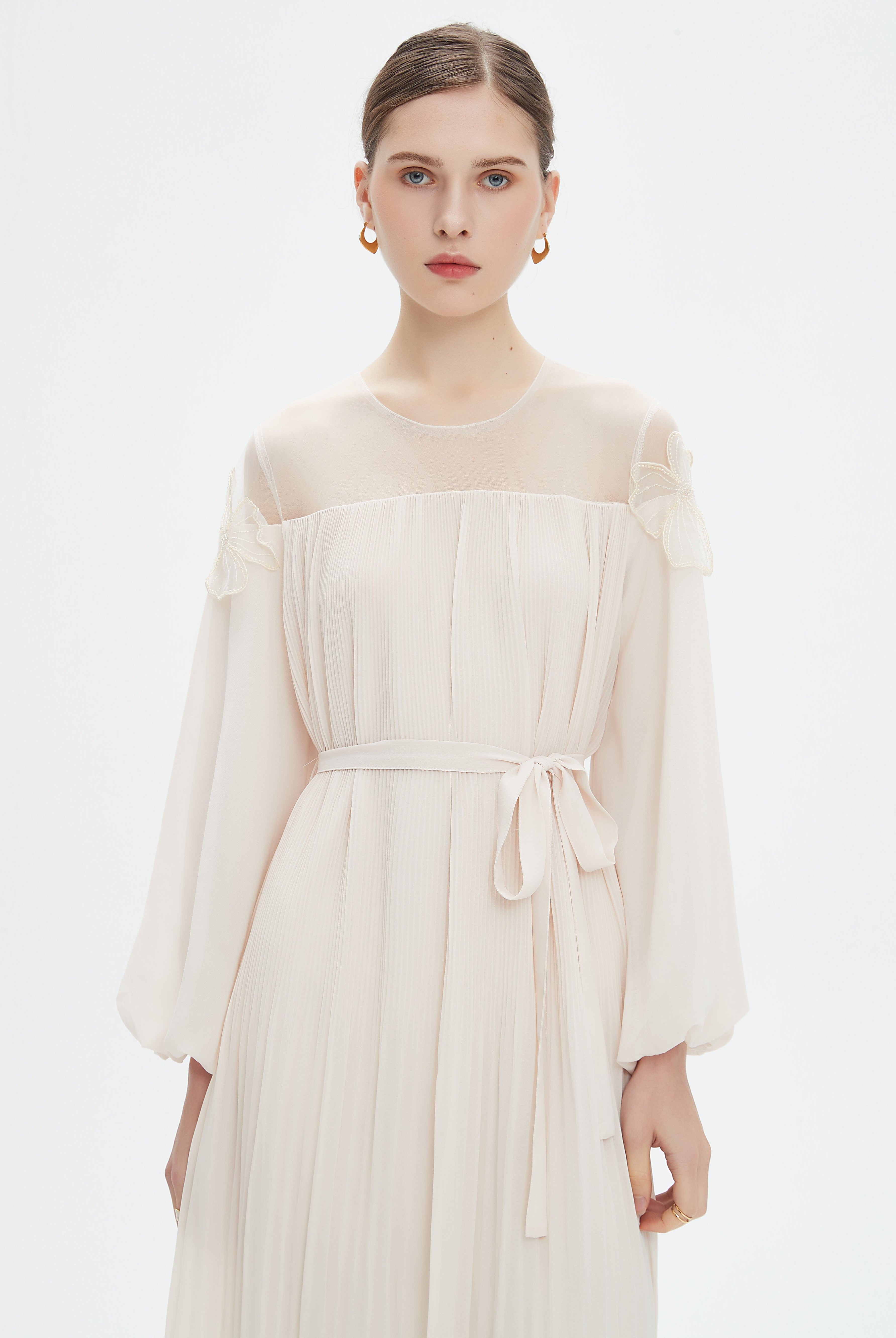 نتشي فستان ميدي بأكمام طويلة بكسرات ضيقة نسائي