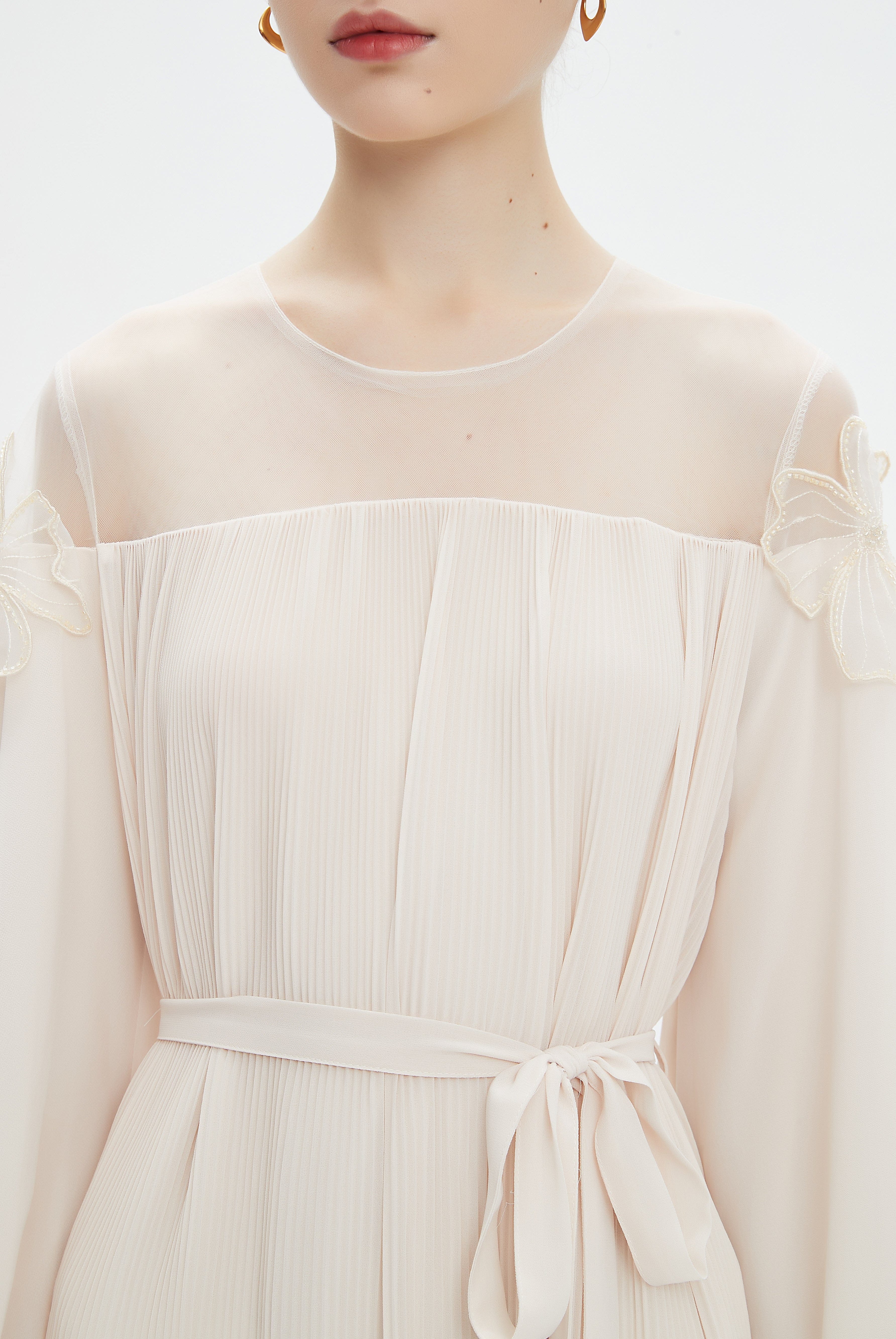 نتشي فستان ميدي بأكمام طويلة بكسرات ضيقة نسائي