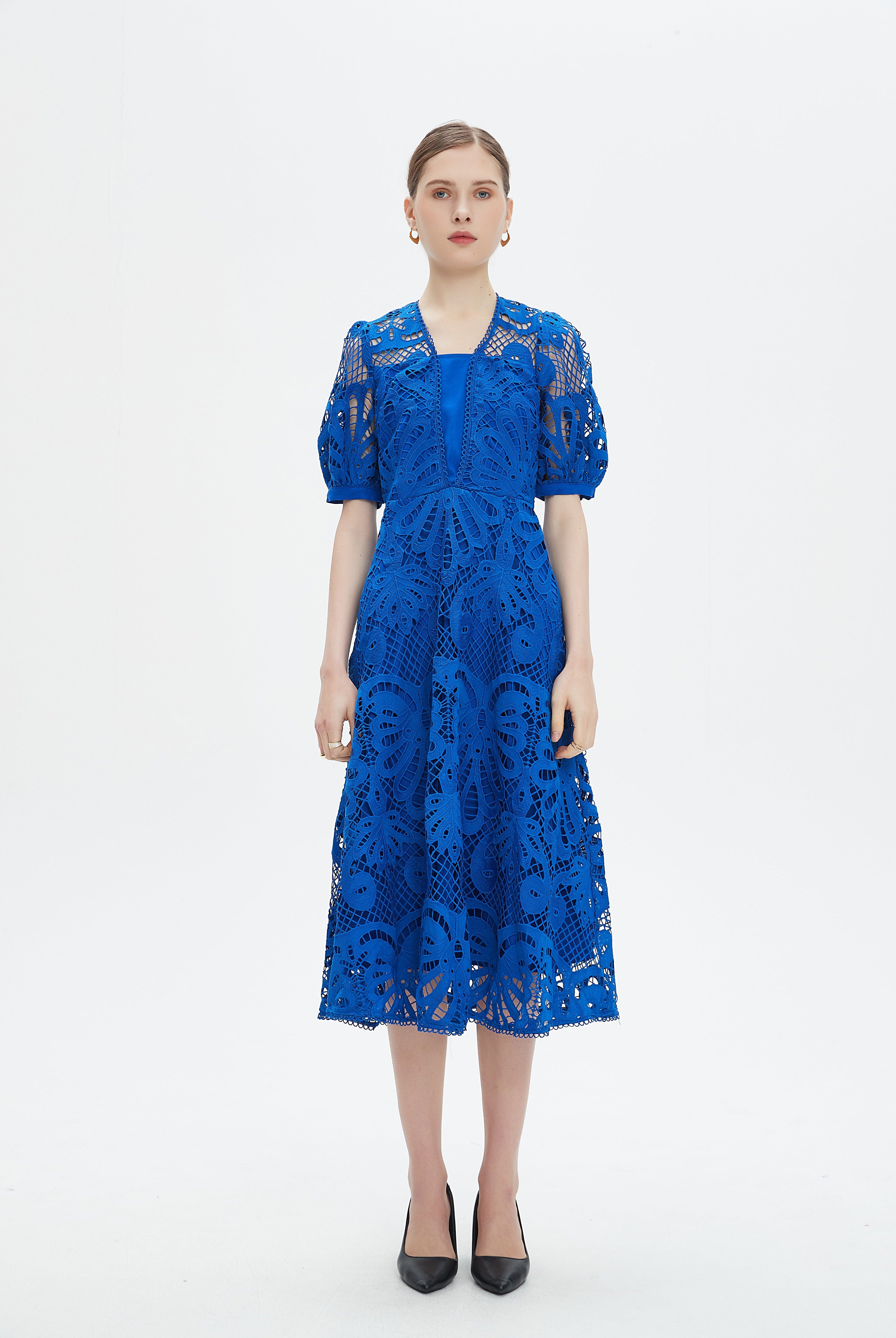 نتشي فستان ميدي مخرم نص كم بف نسائي