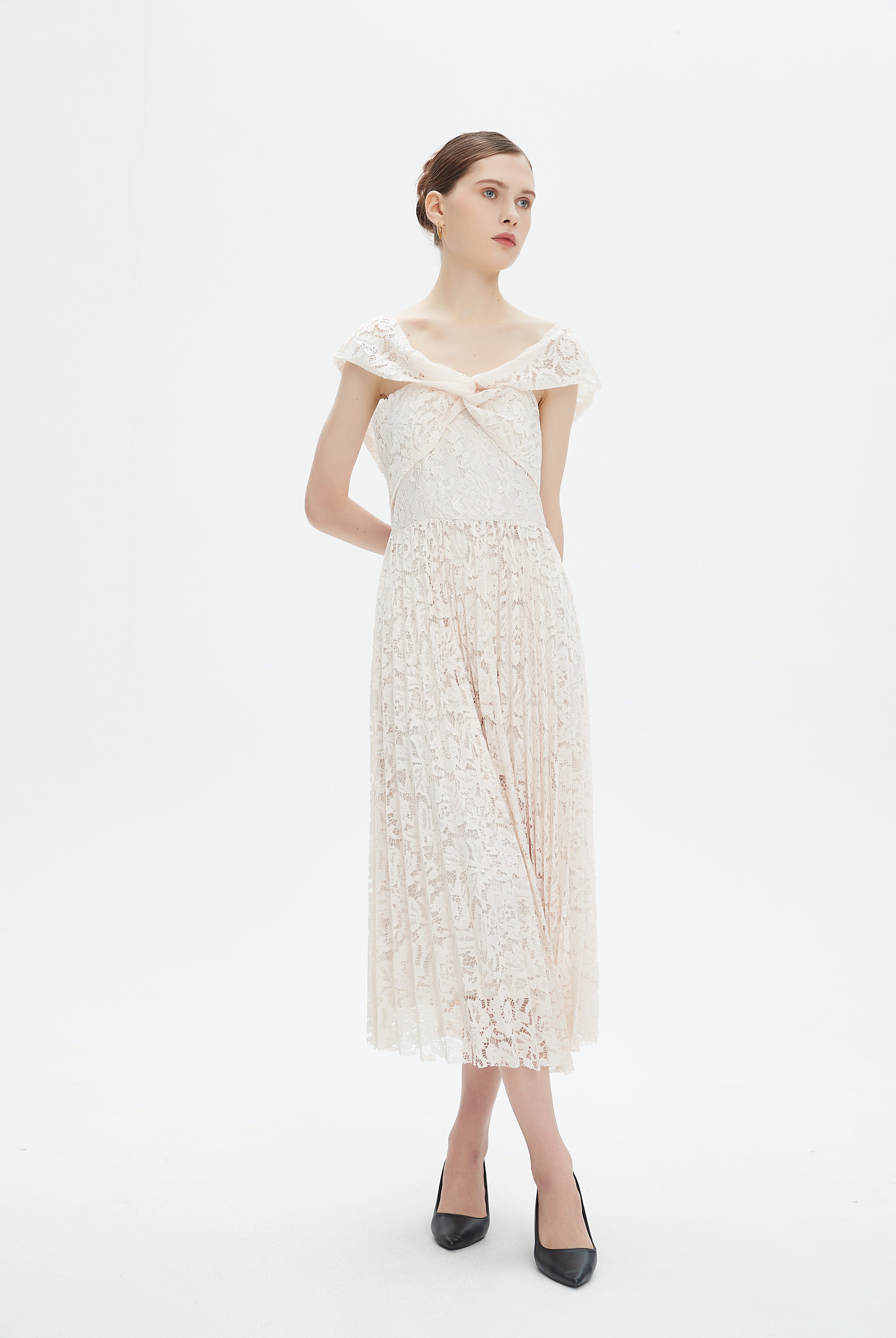 نتشي فستان ميدي بأكمام قصيرة دانتيل مخرم نسائي