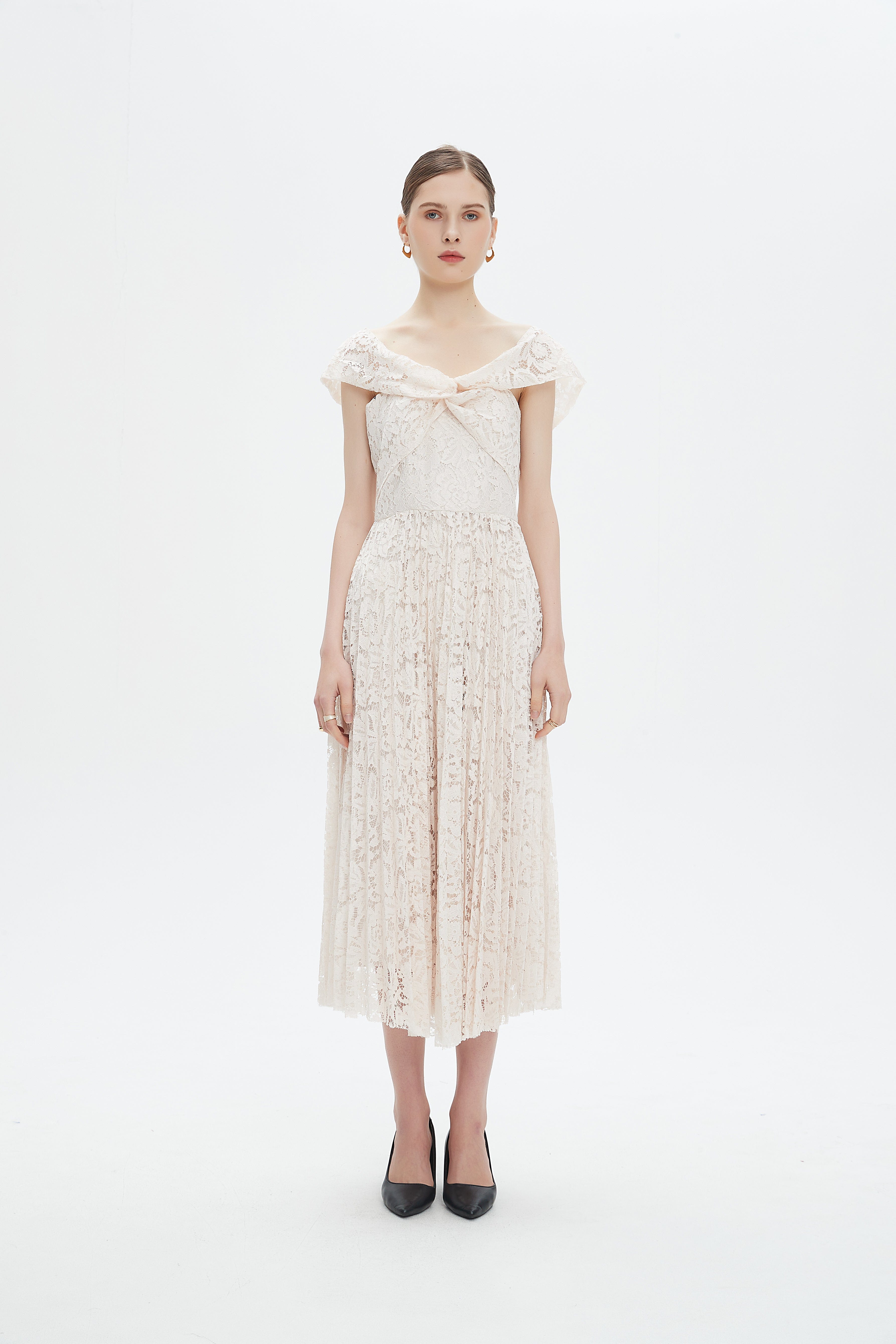 نتشي فستان ميدي بأكمام قصيرة دانتيل مخرم نسائي