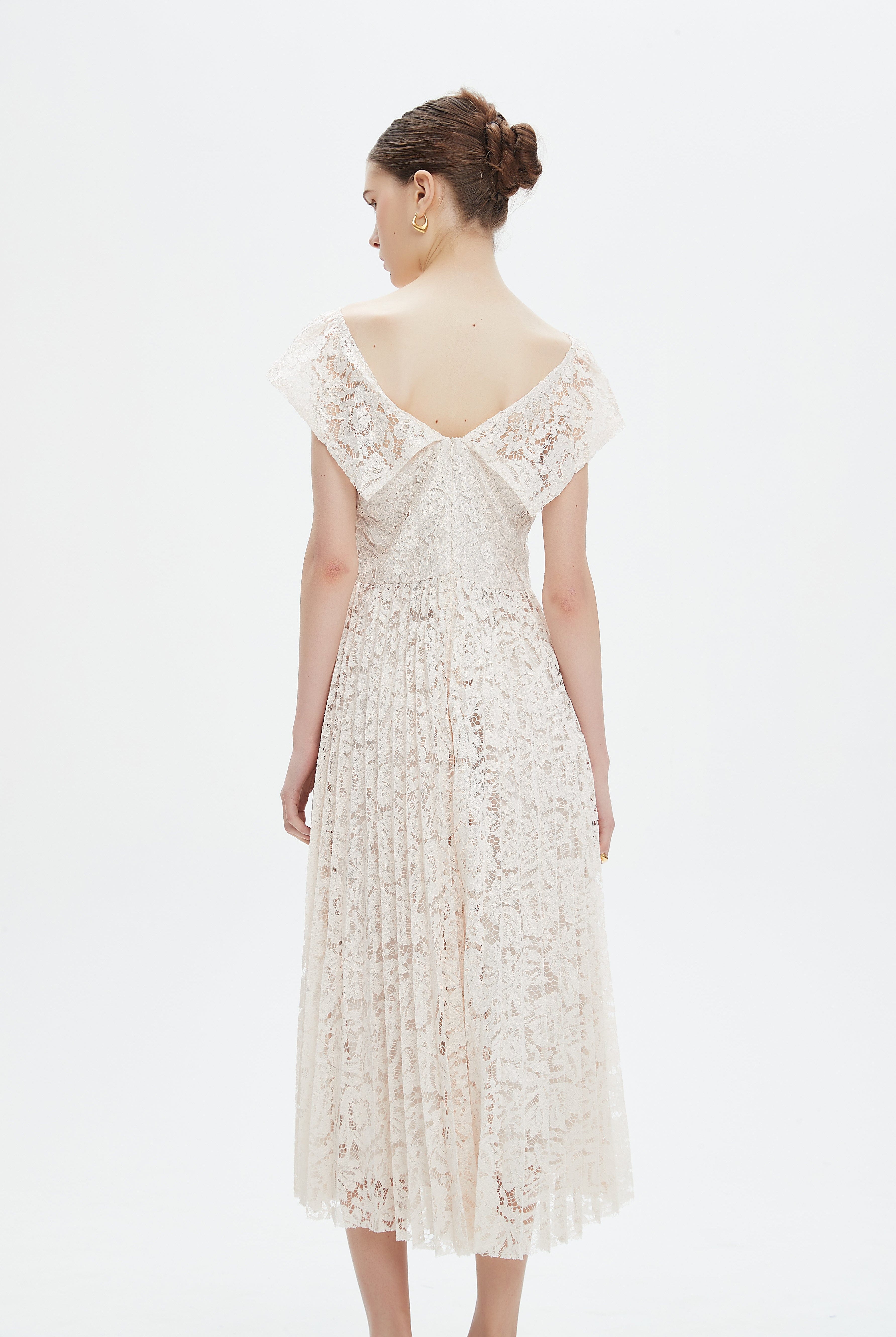 نتشي فستان ميدي بأكمام قصيرة دانتيل مخرم نسائي