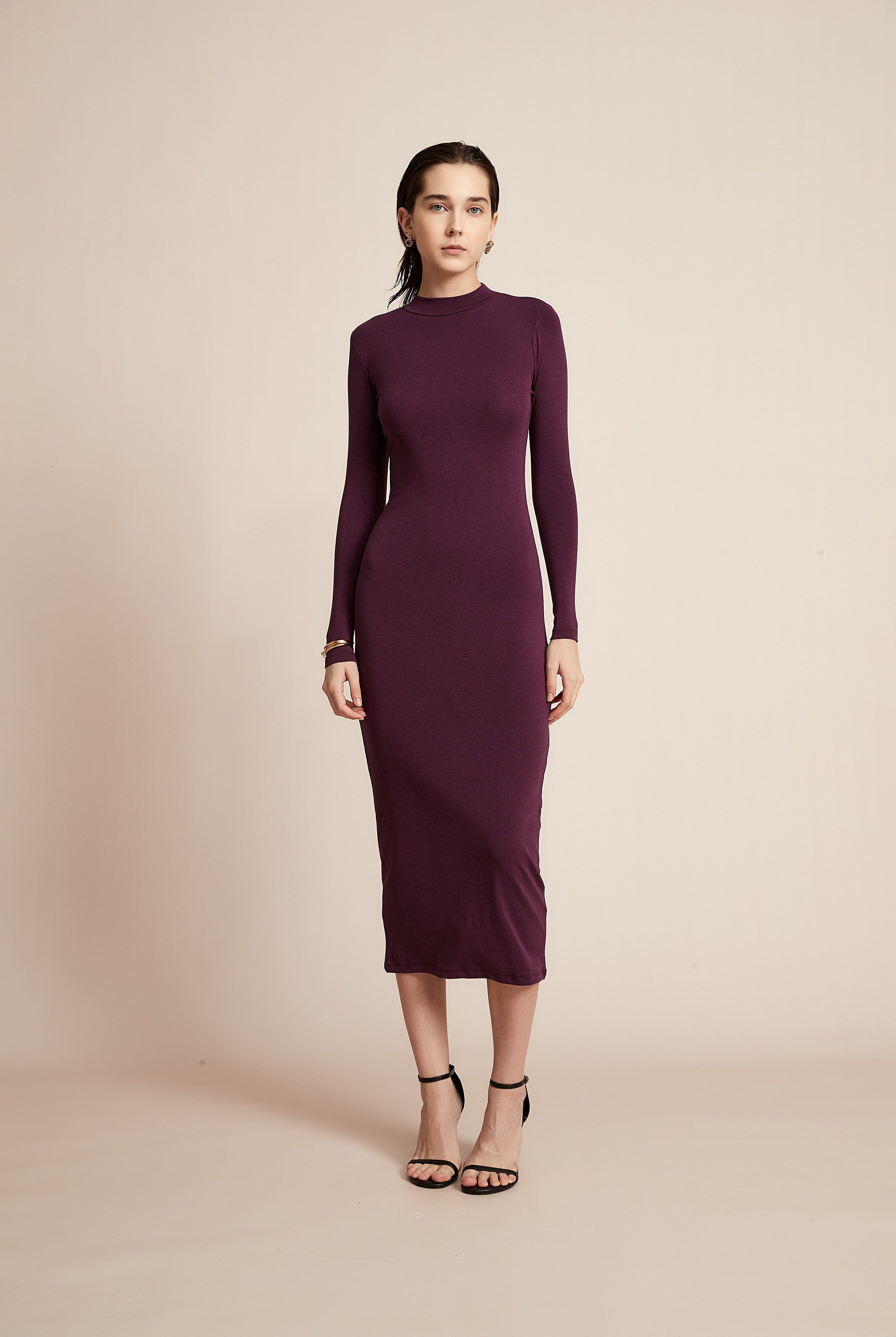 يولا فستان نسائي سادة بكم طويل للدوام