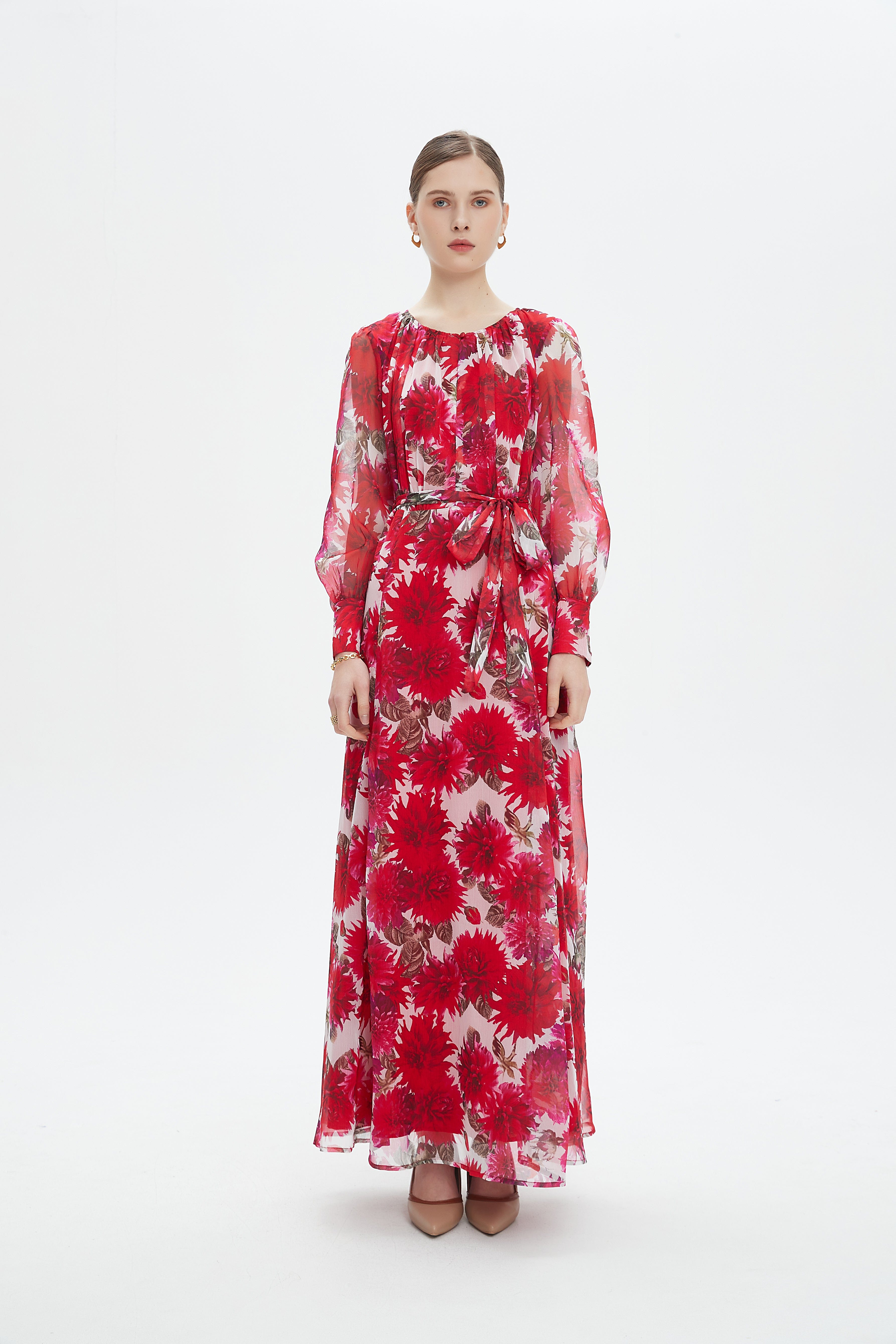 نتشي فستان ماكسي بأكمام طويلة مزين بورود كبيرة نسائي