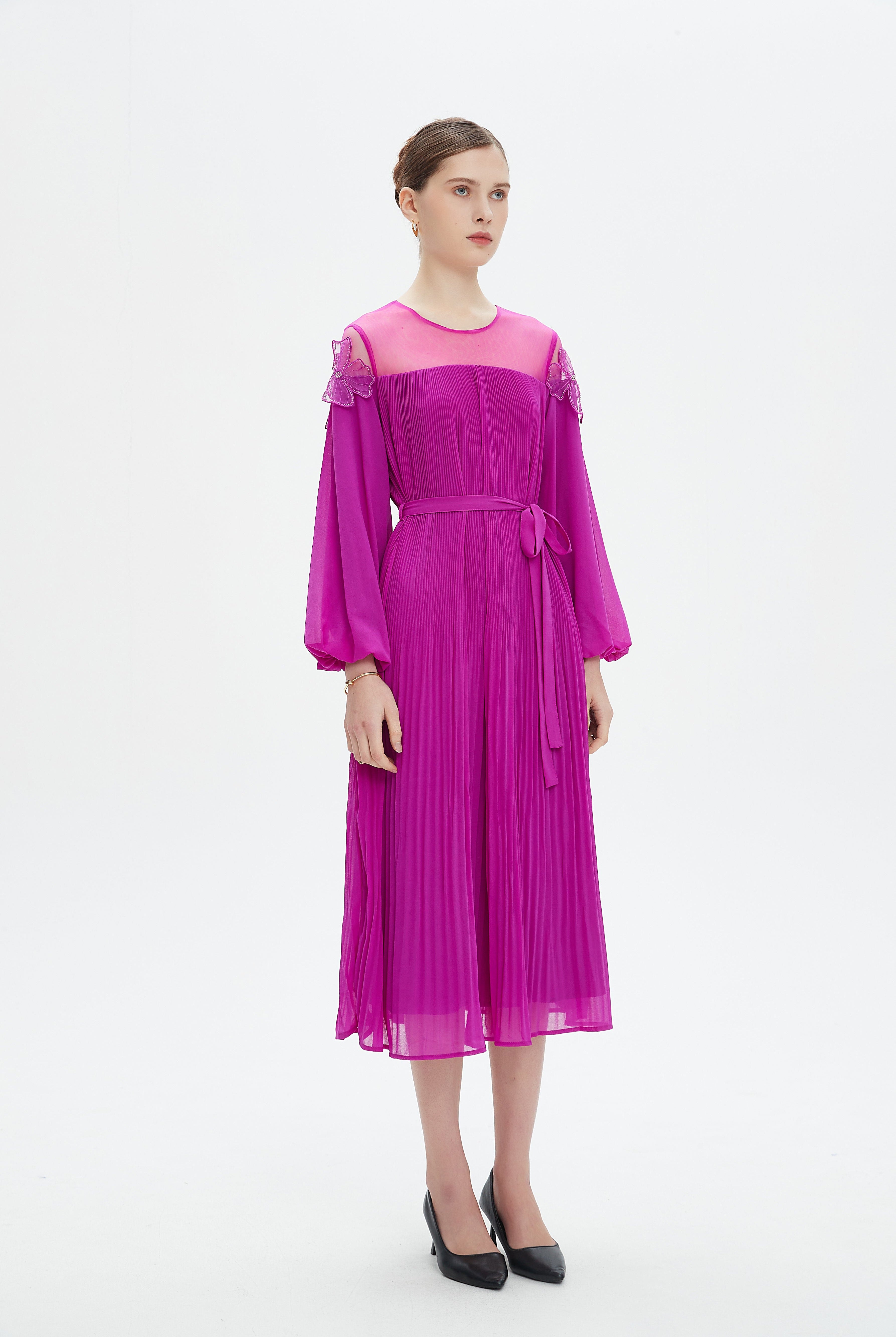 نتشي فستان ميدي بأكمام طويلة بكسرات ضيقة نسائي