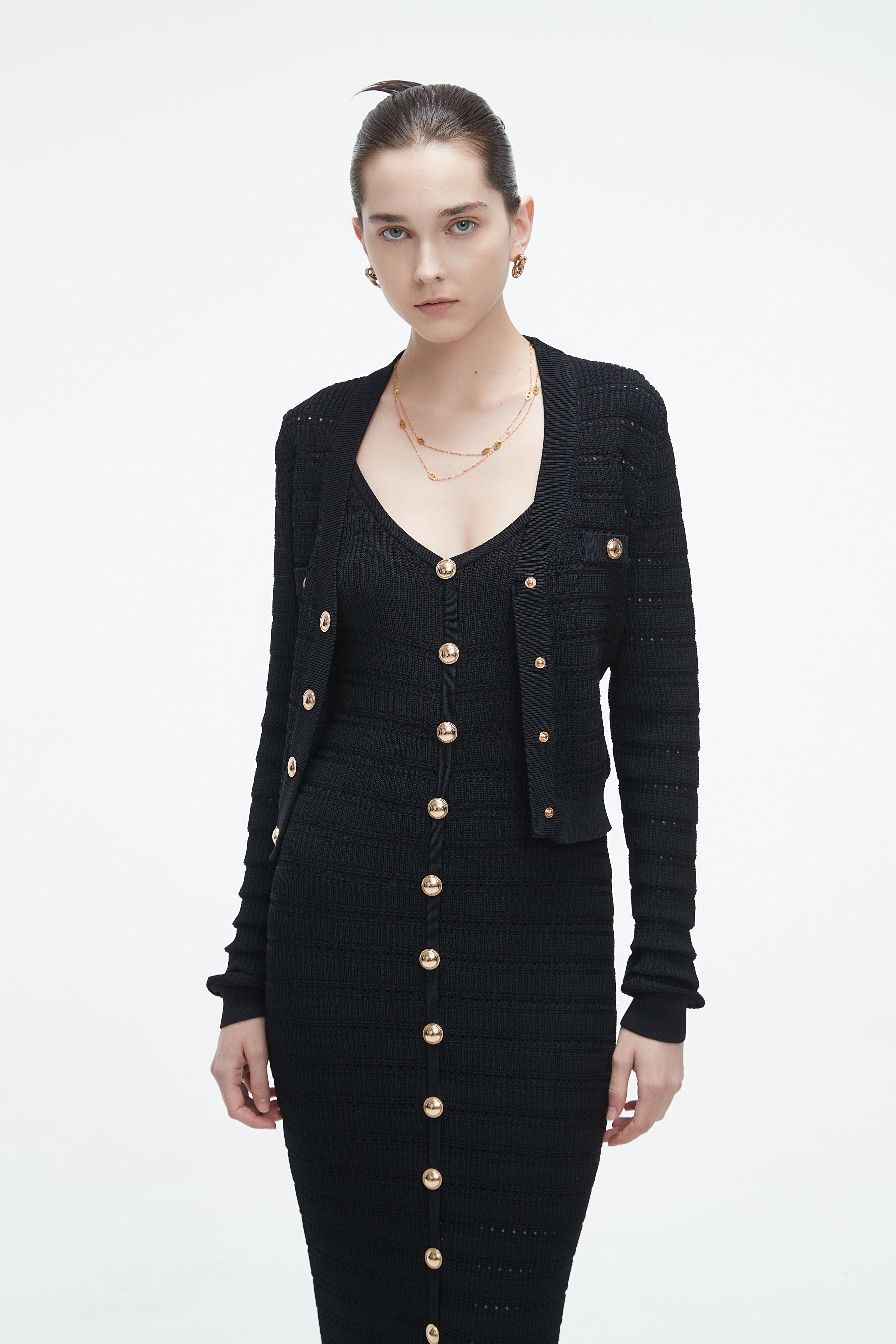 يولا بلوزة نسائية صوف بأكمام طويلة مخرمة