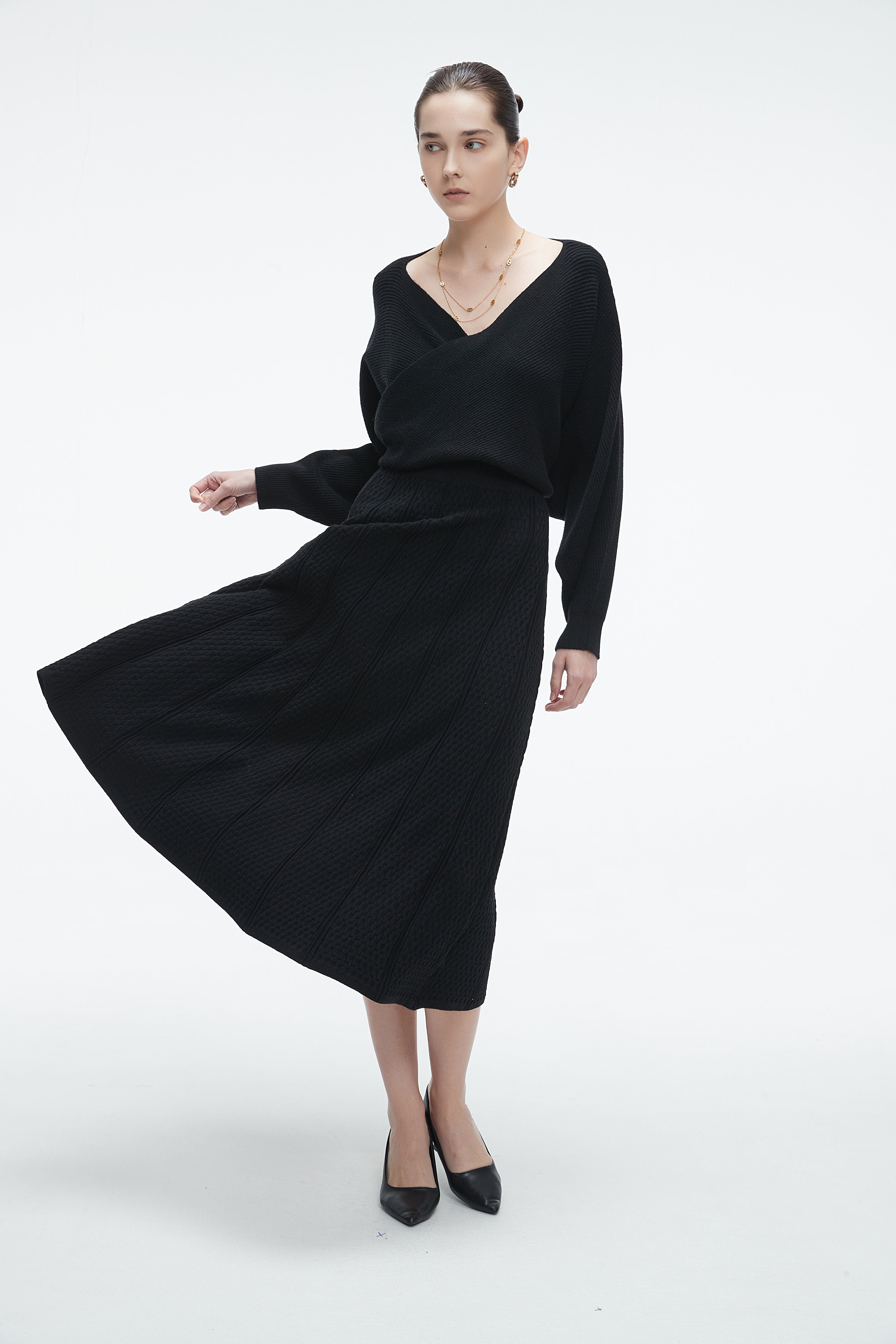 يولا بلوزة نسائية لف سادة بأكمام طويلة وفتحة من الأمام