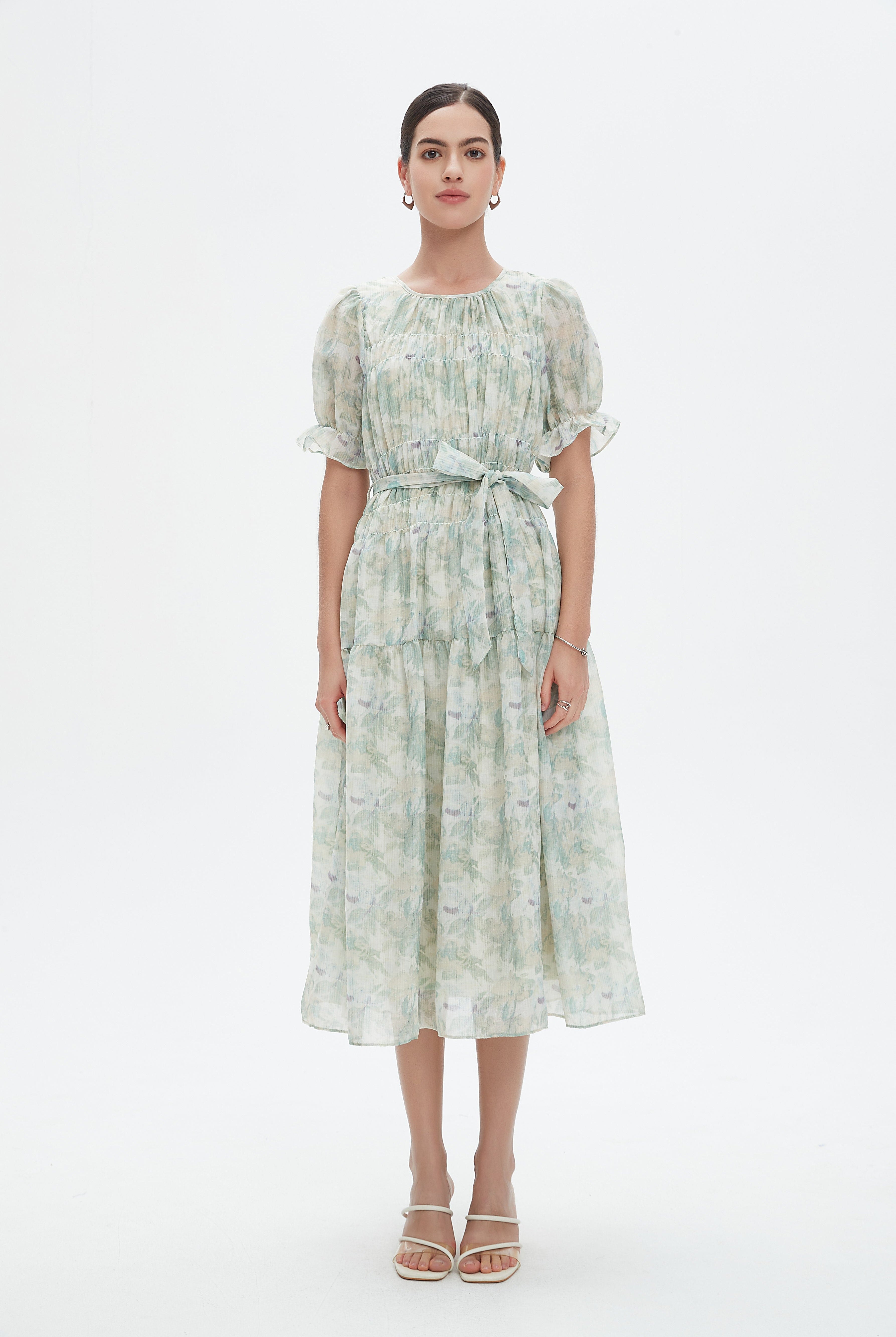 نتشي فستان ميدي بأكمام قصيرة مشجر برباط خصر