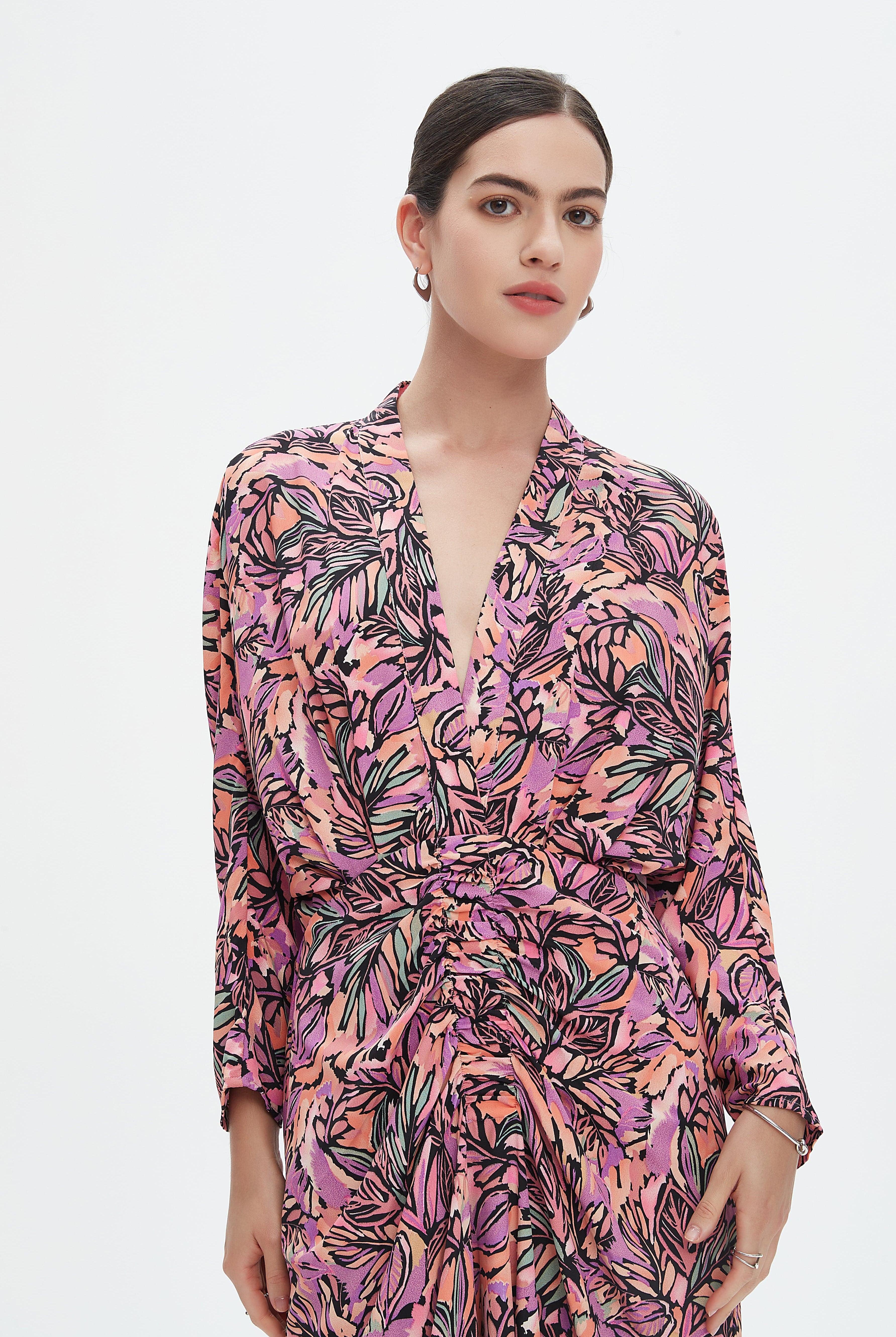 نتشي فستان ميدي بأكمام طويلة بفتحة سبعة مخصر نسائي