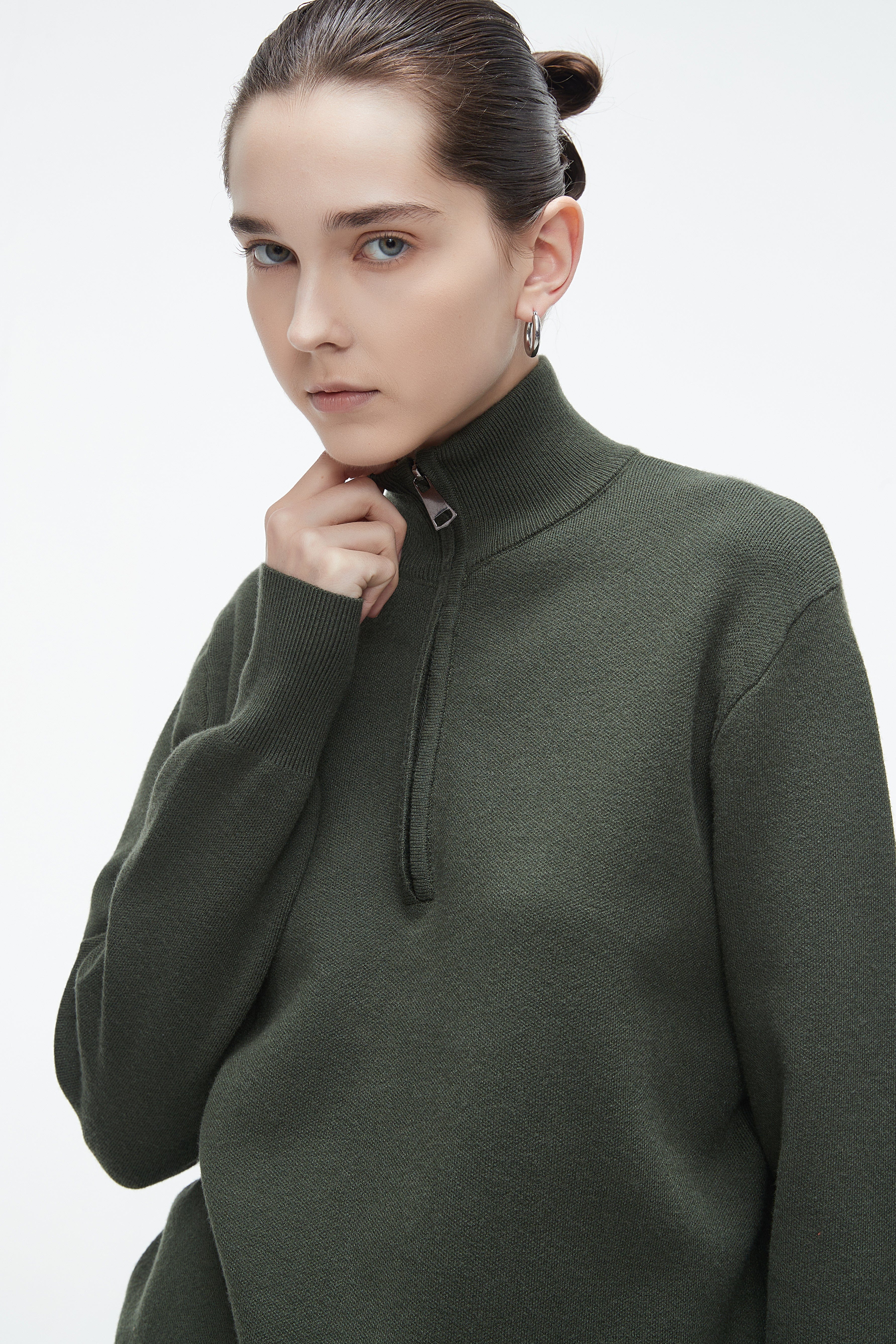 يولا بلوزة نسائية سادة شتوي بياقة طويلة وسحاب من الأمام مع أكمام طويلة