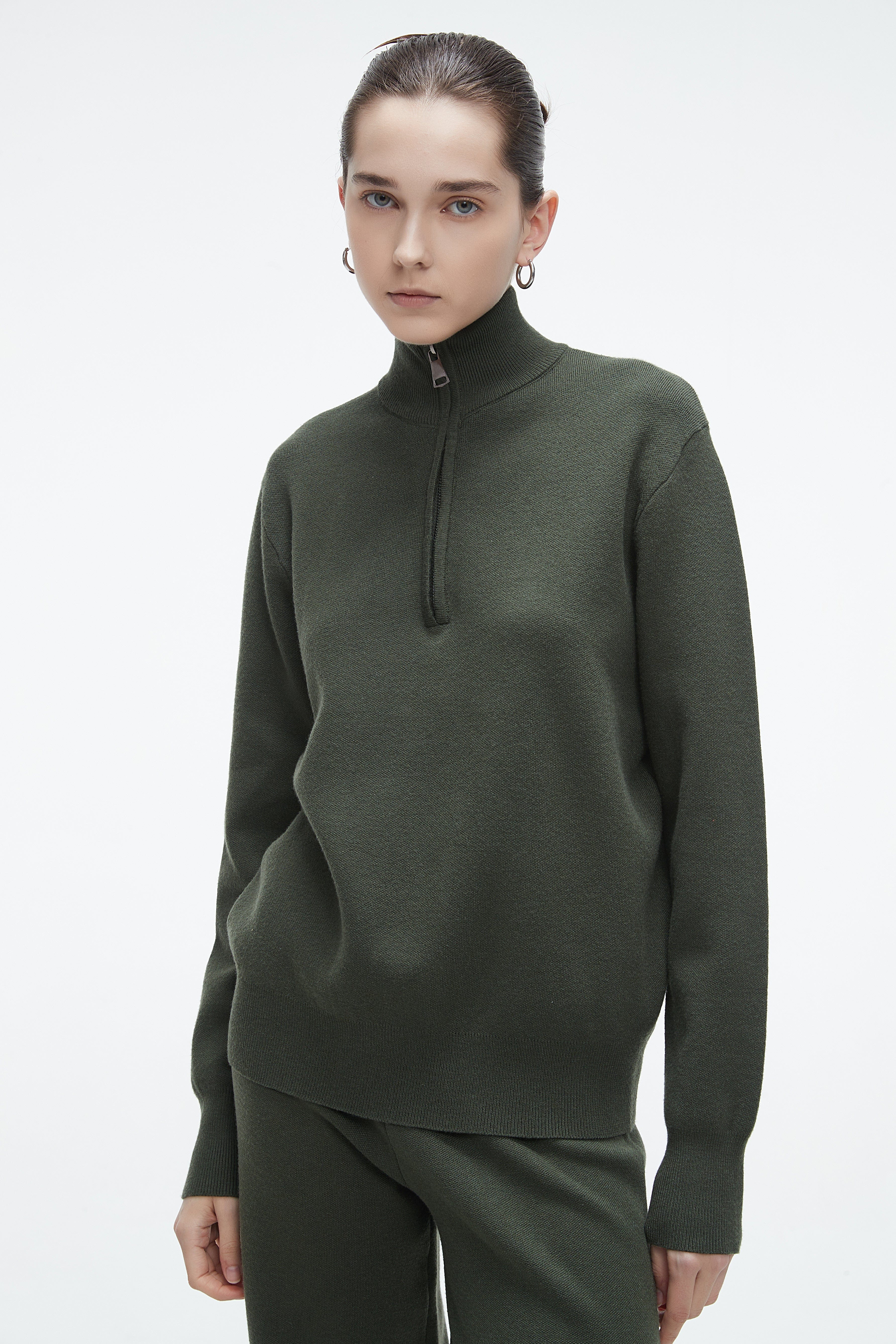 يولا بلوزة نسائية سادة شتوي بياقة طويلة وسحاب من الأمام مع أكمام طويلة