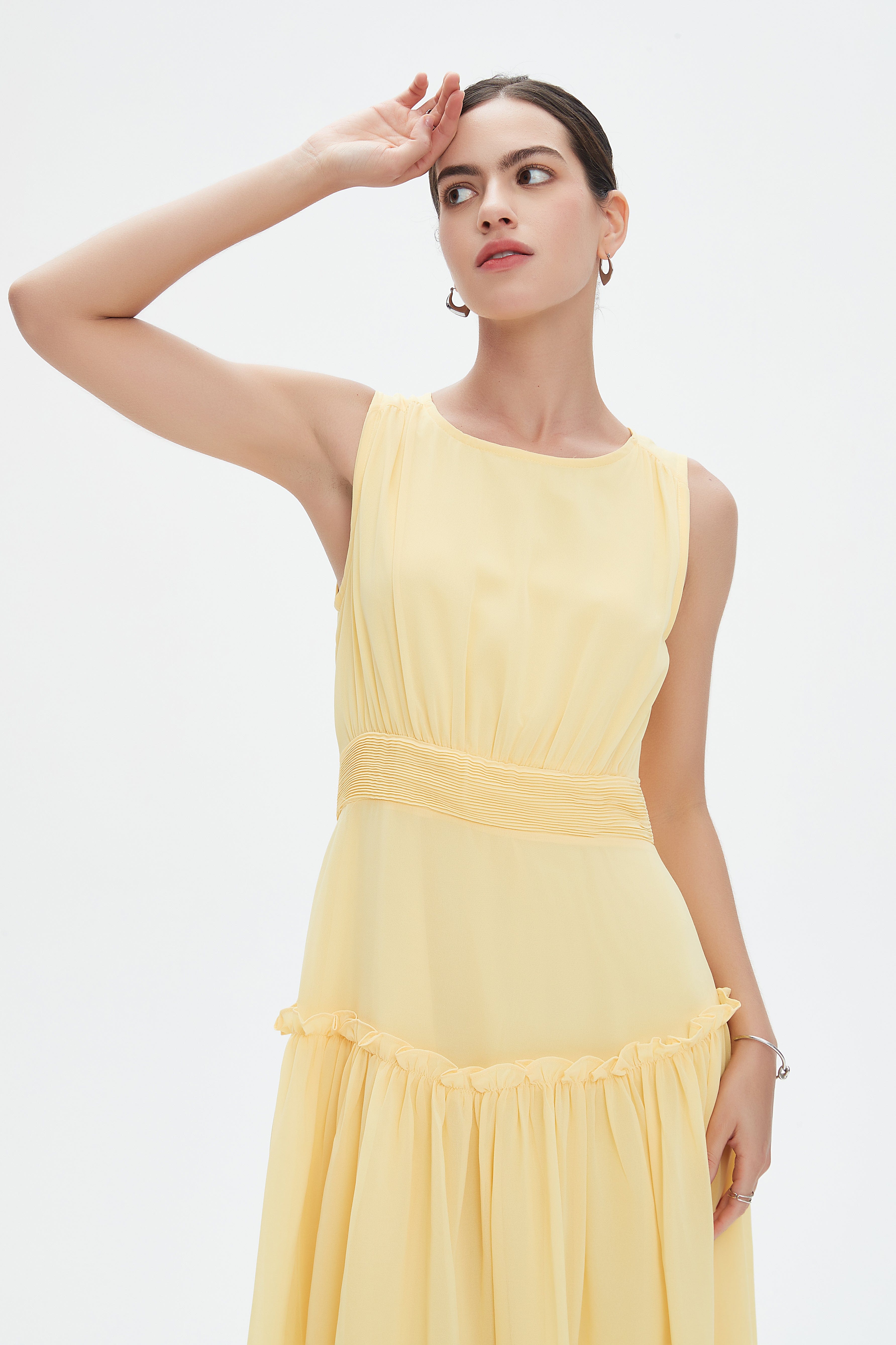 نتشي فستان ميدي رسمي سادة مخصر بدون كم