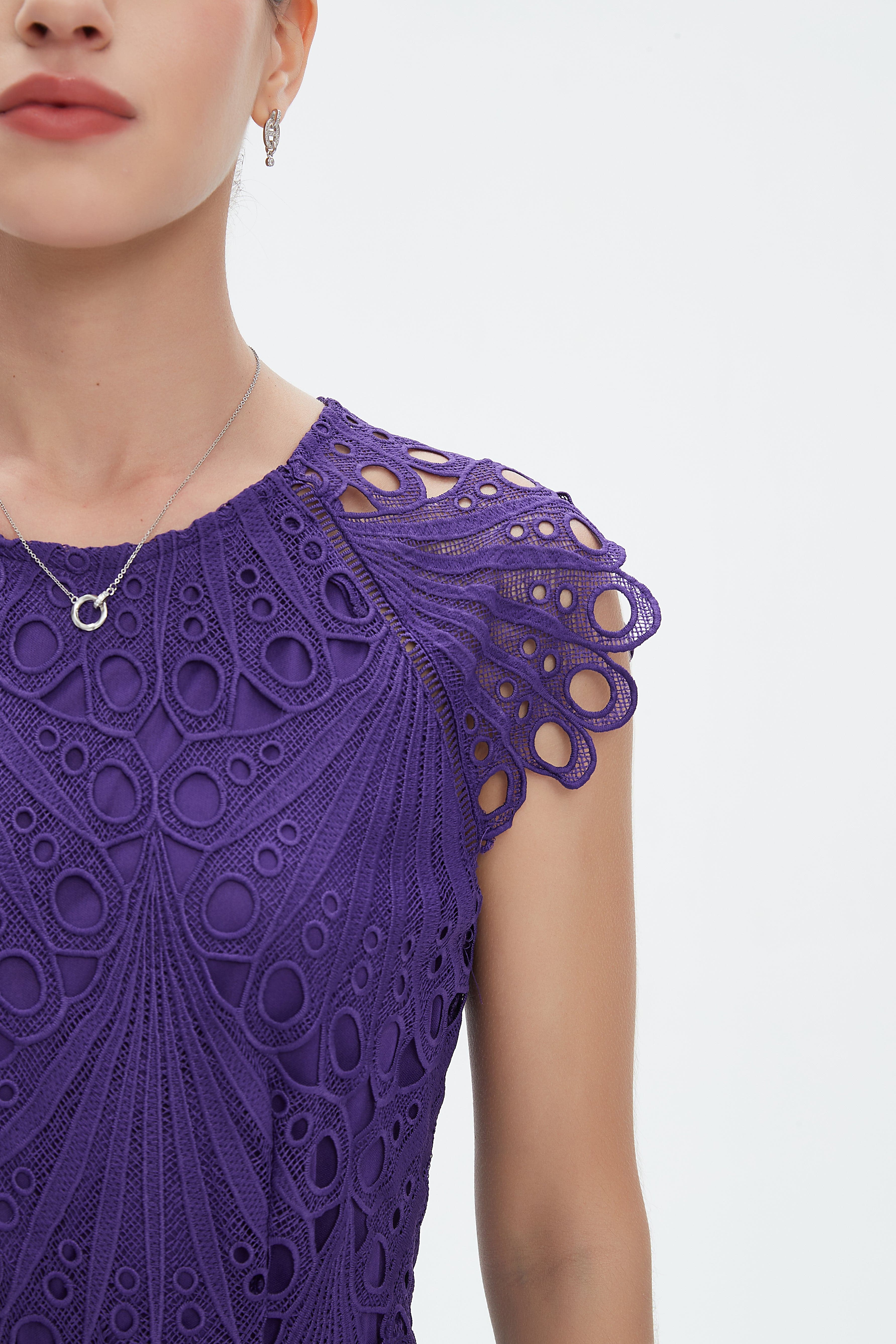 ูุชุดู ูุณุชุงู ู
ุฎุฑู
ู
ูุฏู ูู
ูุตูุฑ ู
ุจุทู ูุณุงุฆู