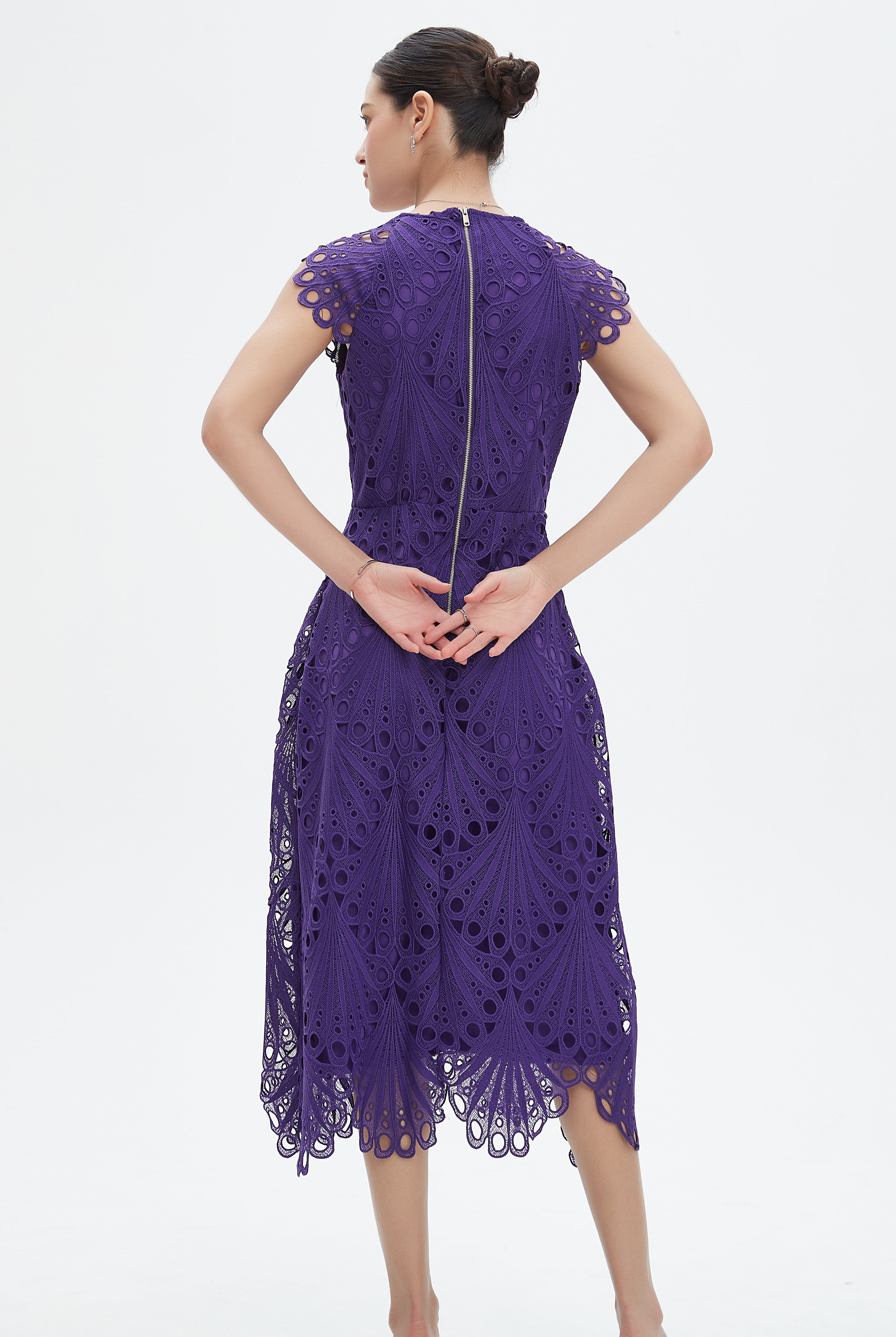 نتشي فستان مخرم ميدي كم قصير مبطن نسائي