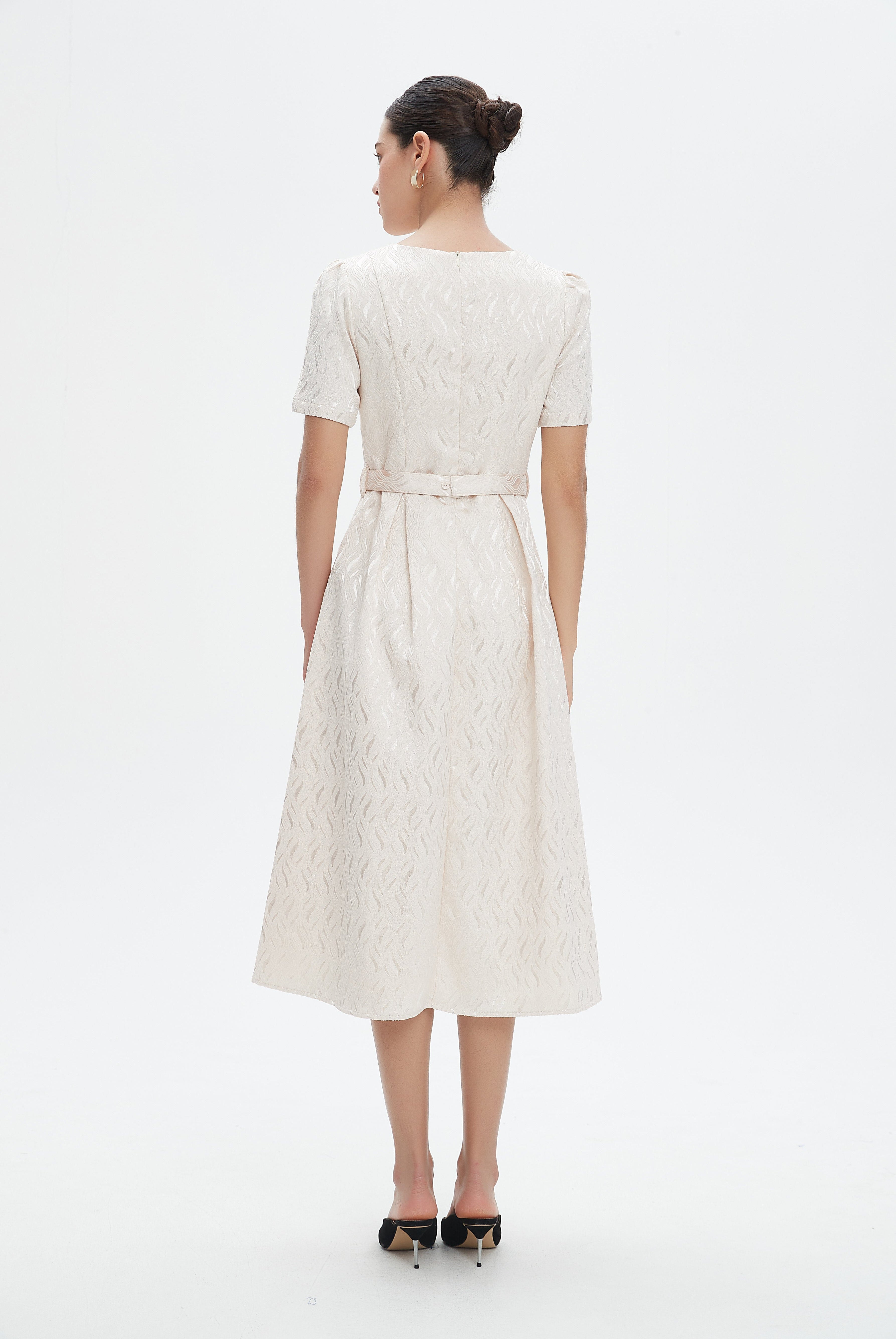 نتشي فستان سهرة ميدي مخصر كلوش من أسفل كم قصير نسائي