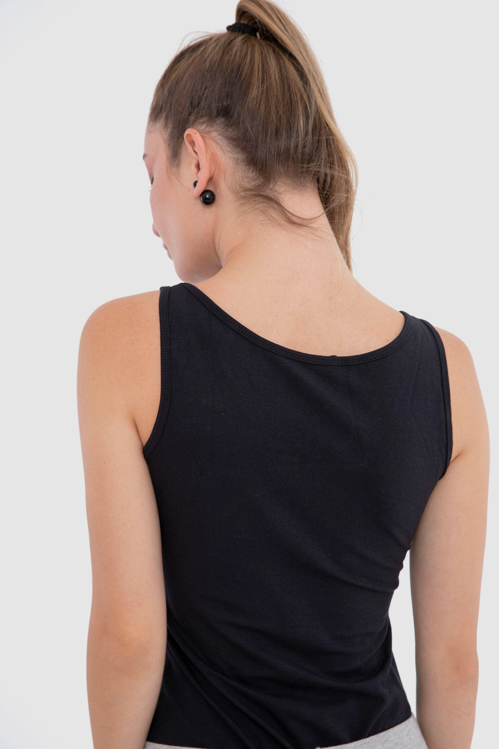 كارينا تانك توب حريمي قطن سادة