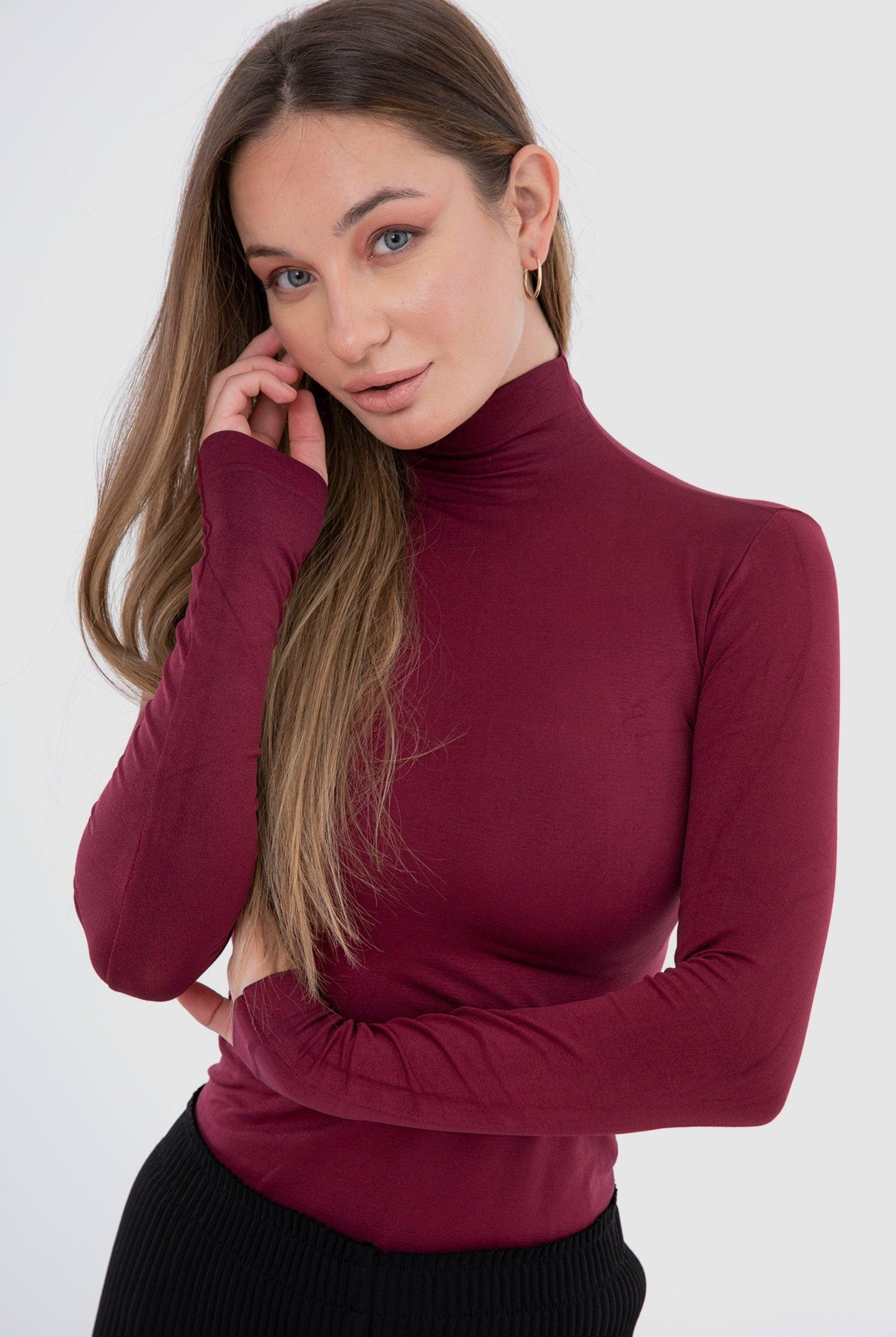 كارينا بلوزة سادة كم طويل من المايكروفايبر بياقة عالية نسائي