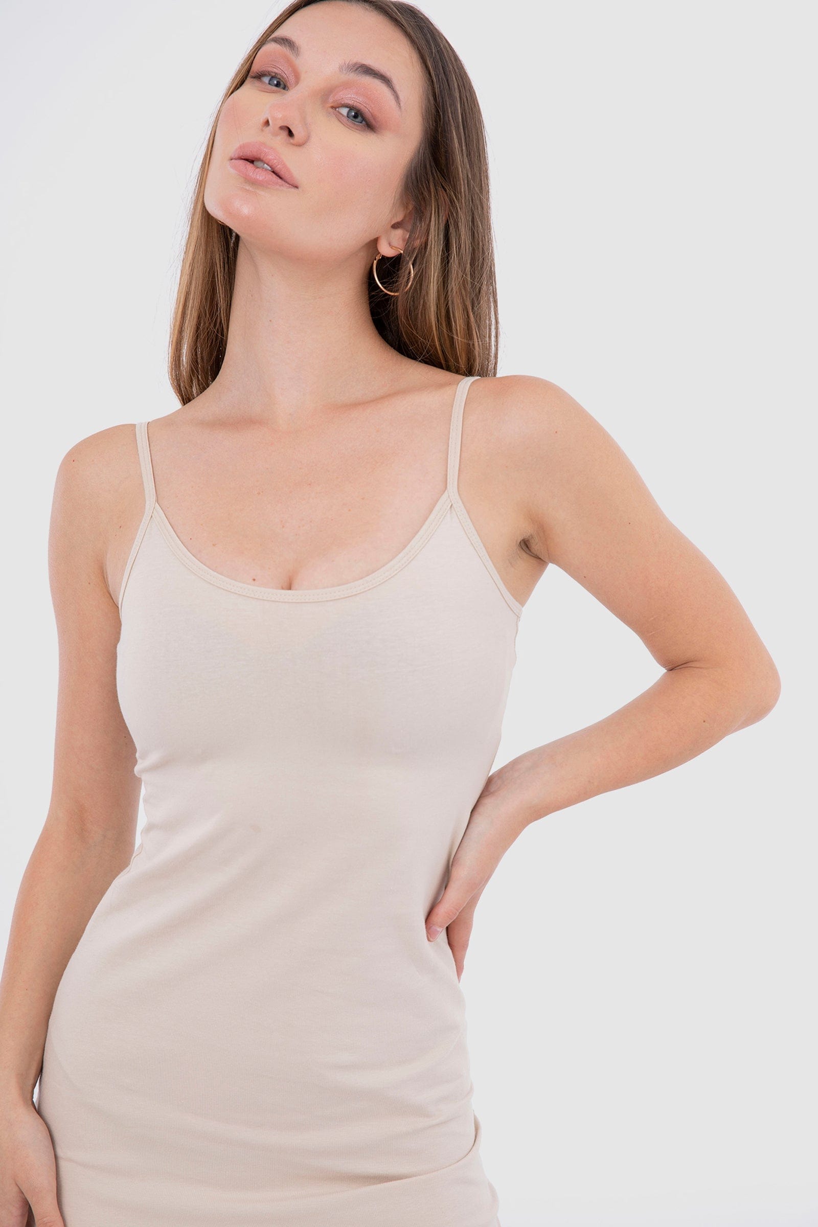 كارينا فستان قصير قطن سادة بحمالات نسائي