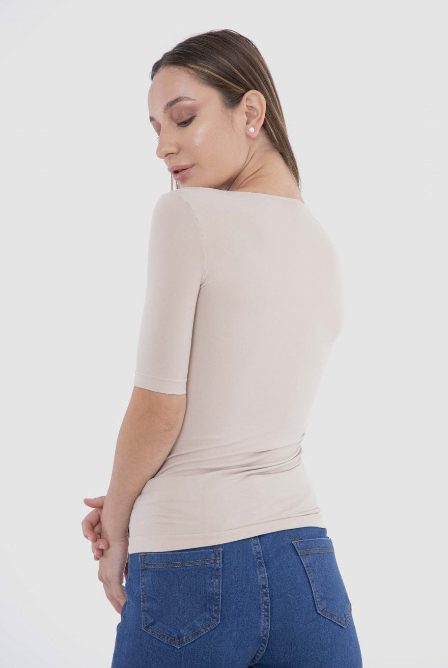 كارينا بلوزة سادة كم قصير مايكروفايبر بياقة دائرية