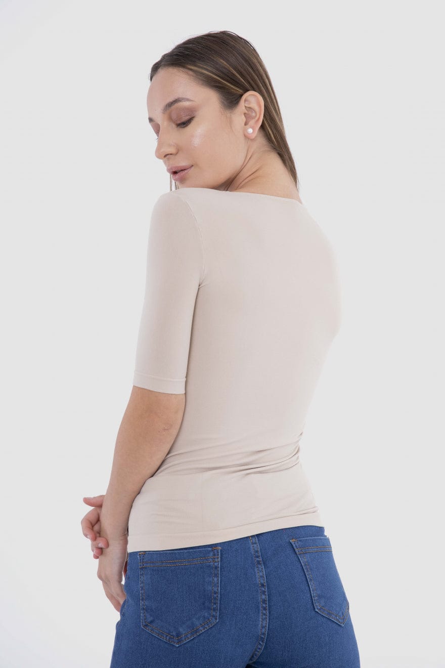 كارينا بلوزة سادة كم قصير مايكروفايبر بياقة دائرية