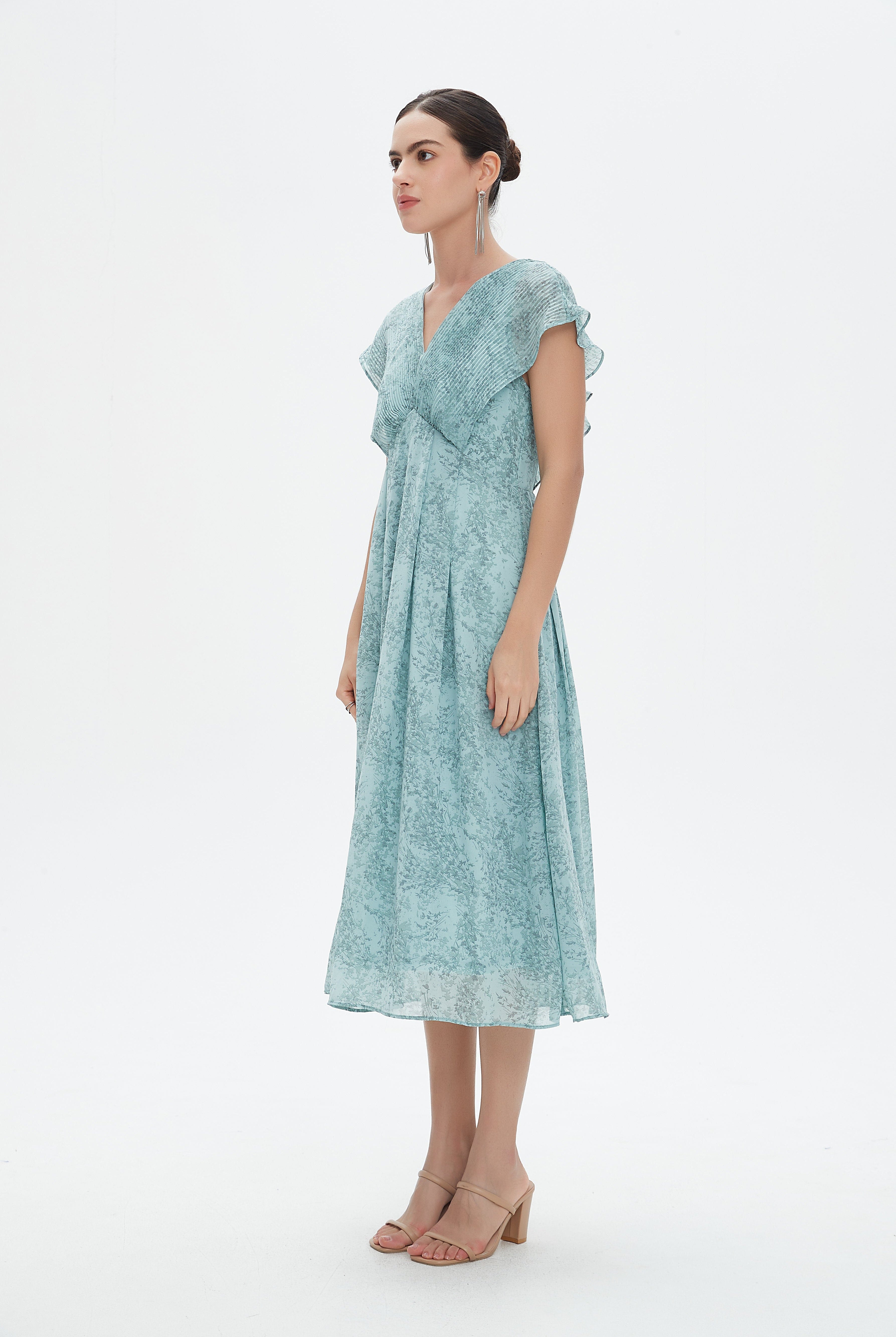 نتشي فستان ميدي بدون أكمام وبفتحة سبعة مشجر نسائي