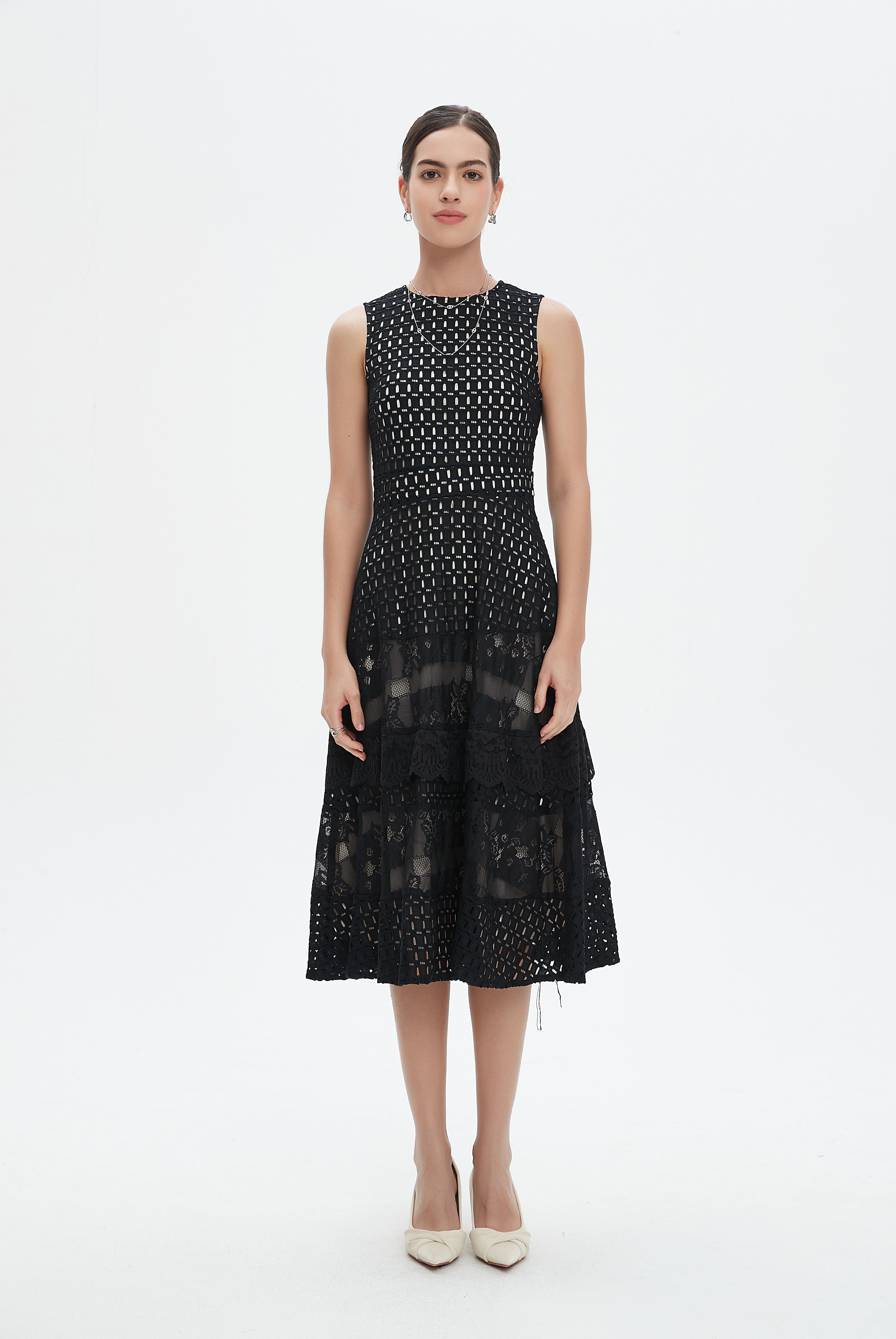 نتشي فستان ميدي بلا أكمام منفوش نسائي