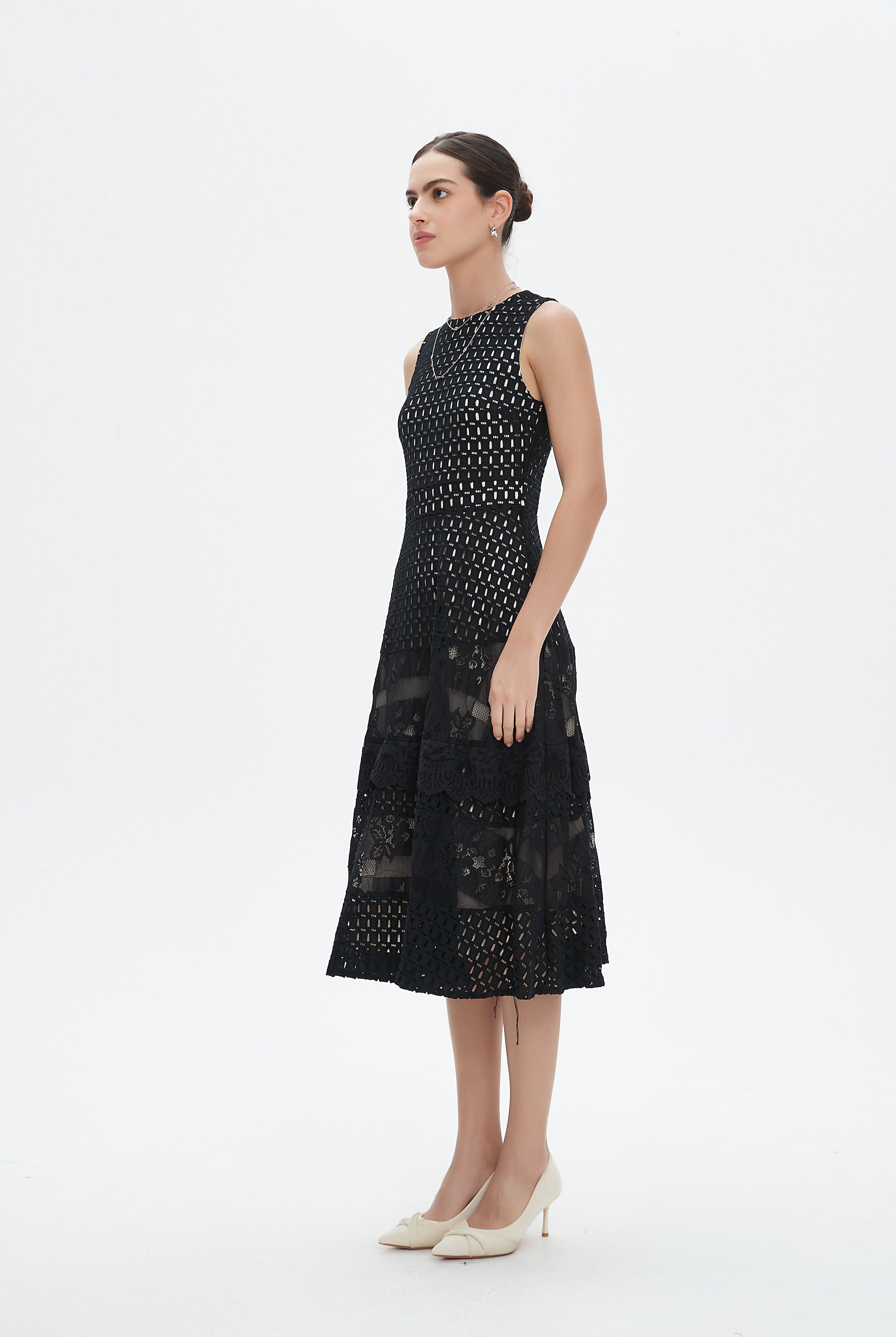 نتشي فستان ميدي بلا أكمام منفوش نسائي