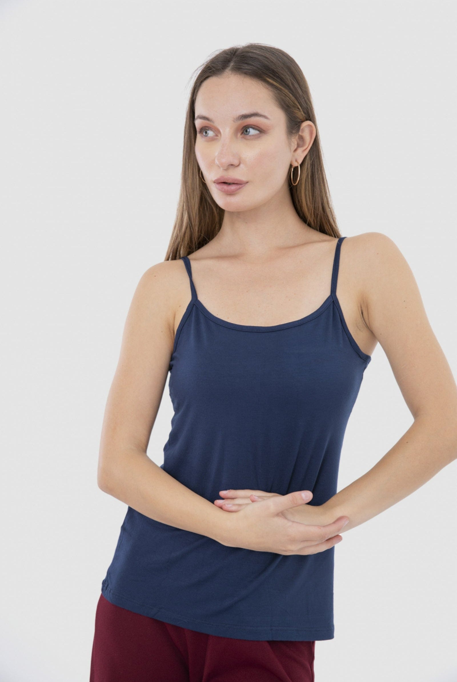 كارينا بلوزة بدون أكمام حمالات رفيعة من الفيسكوز