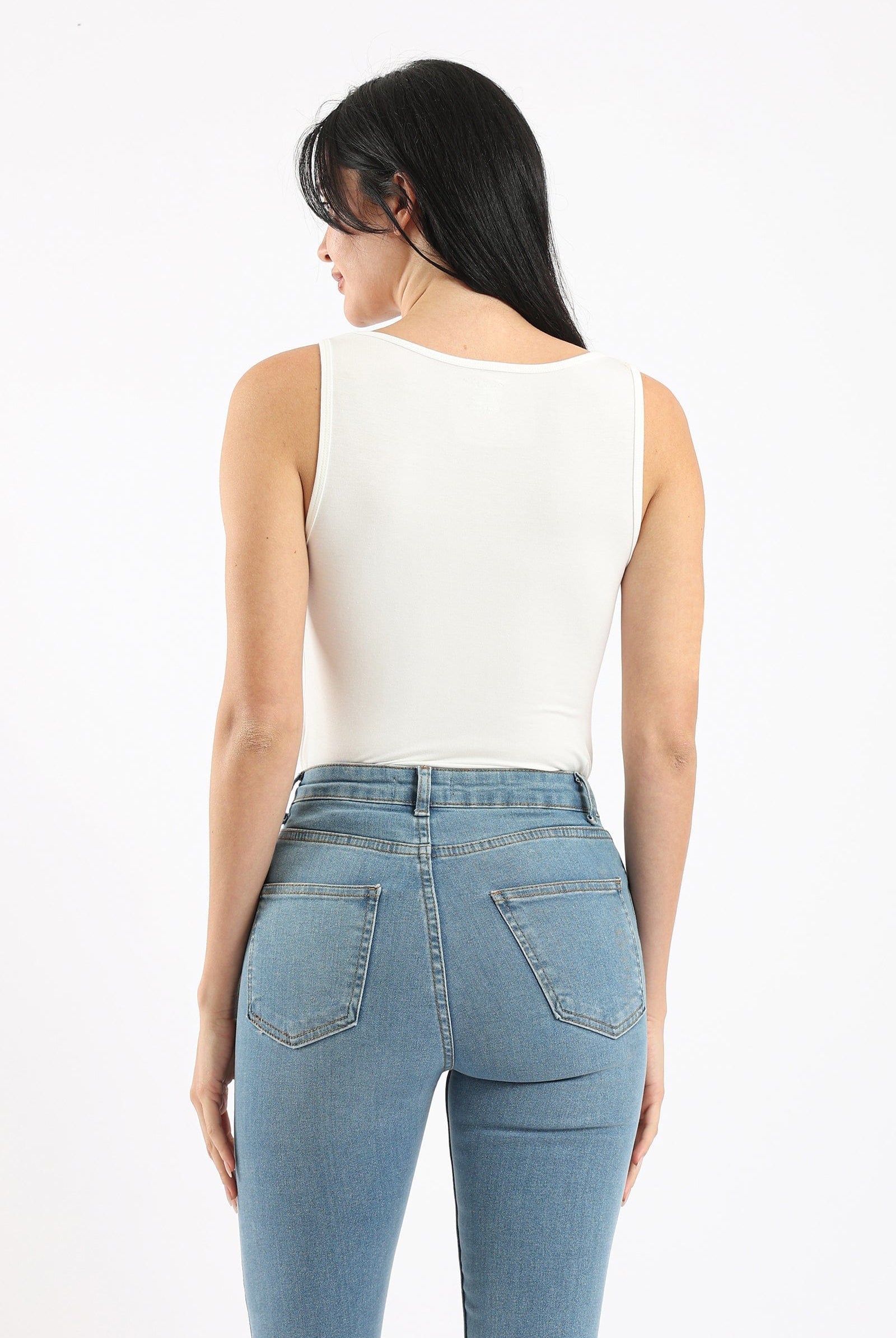 كارينا تانك توب نسائي ضيق سادة