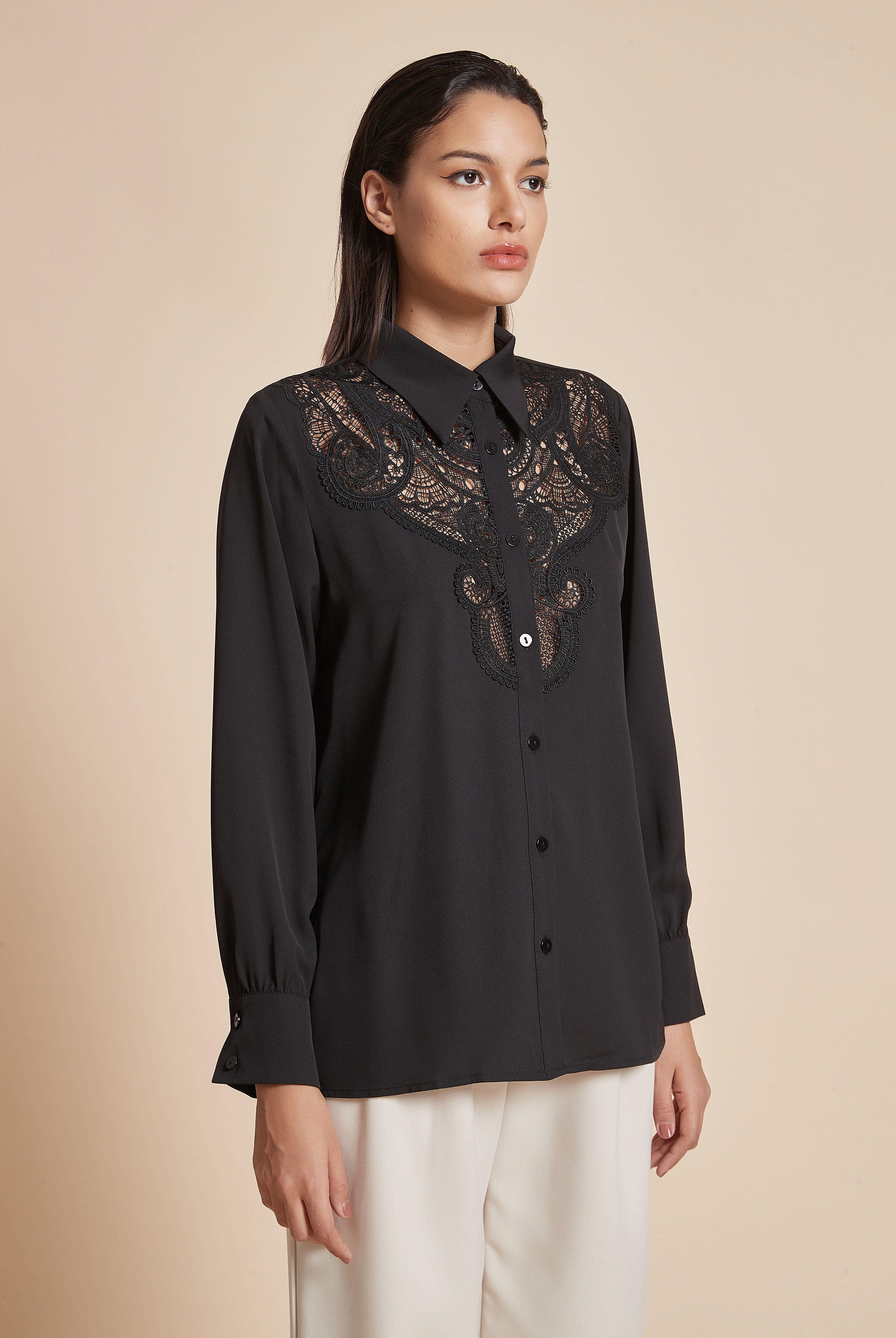 يولا بلوزة نسائية بكم طويل وأزرار أمامية مع ياقة قميص منقوشة مفرغة