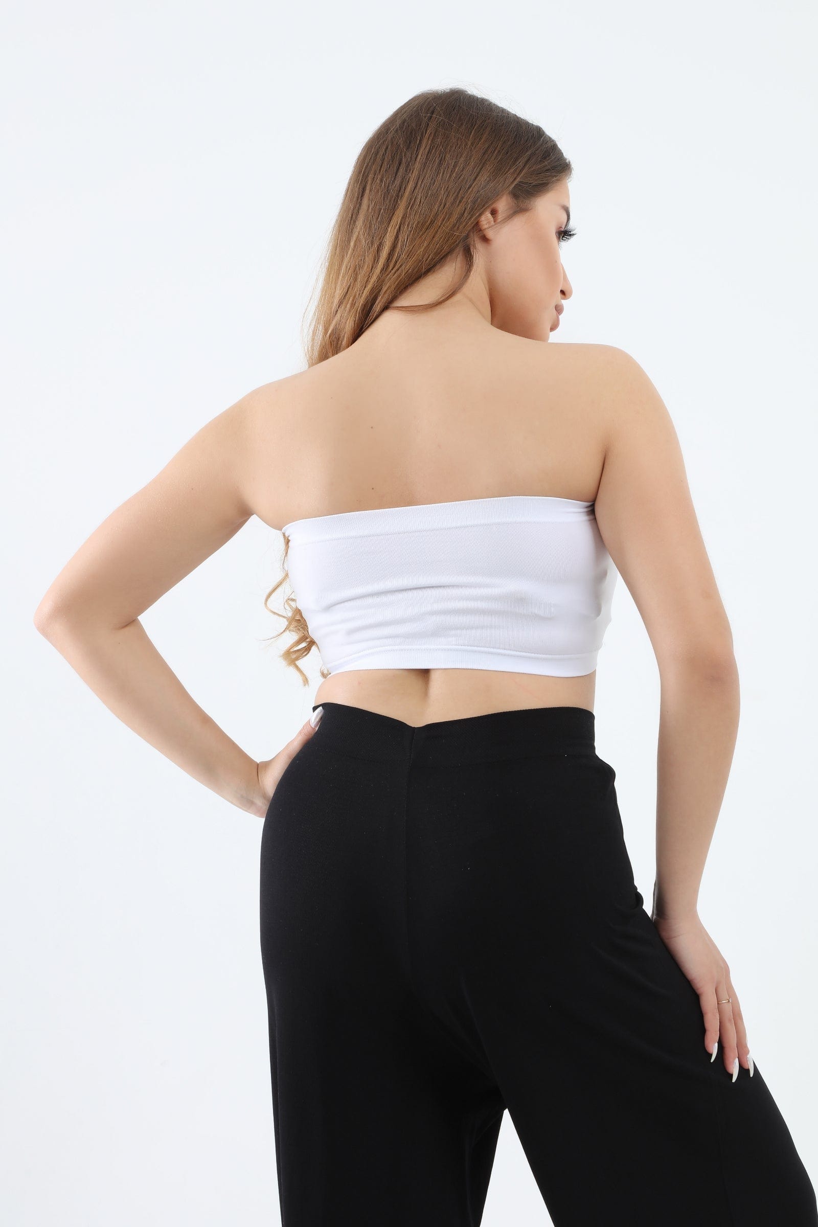 كارينا براليت صدر بدون حمالات نسائي