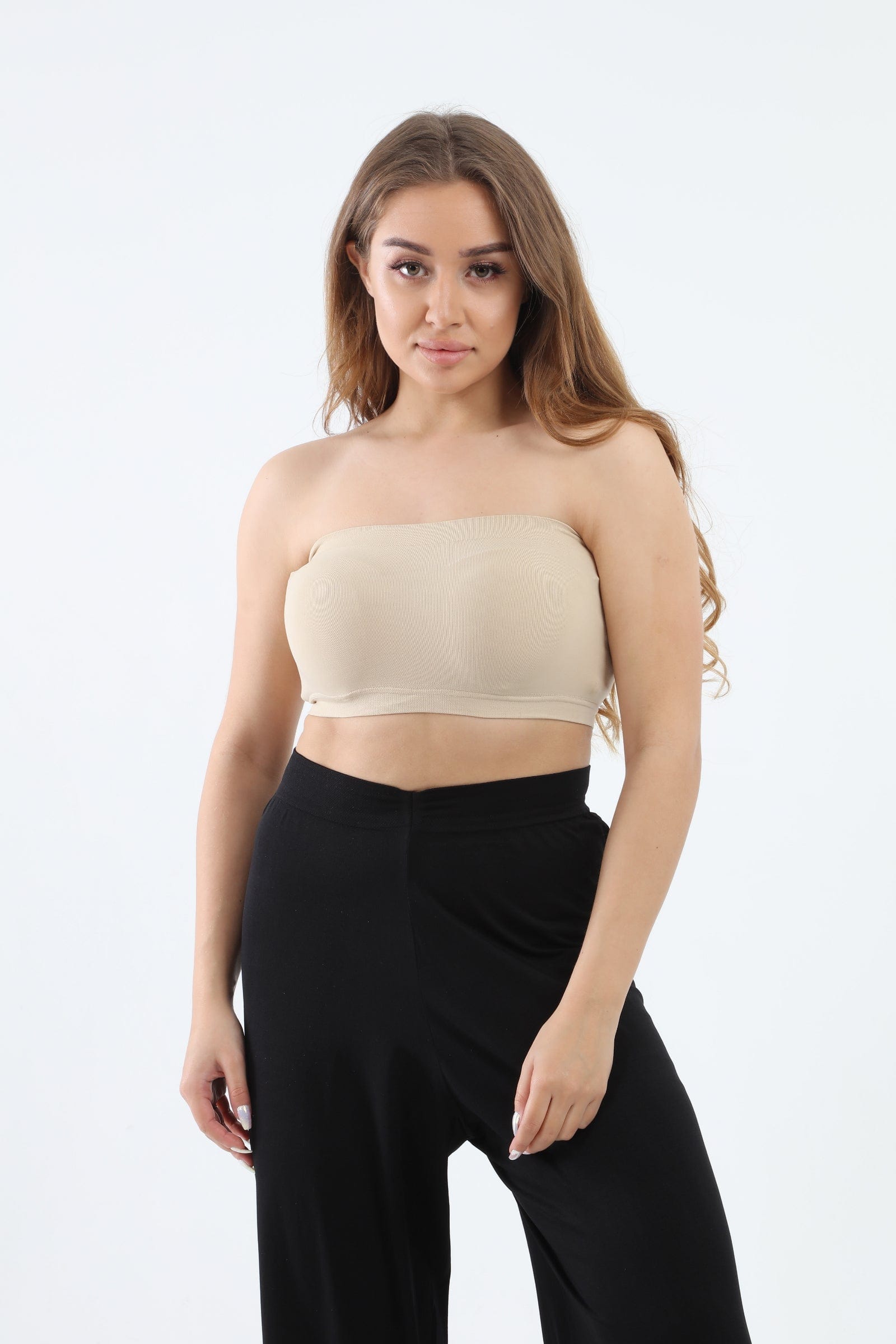 كارينا براليت صدر بدون حمالات نسائي