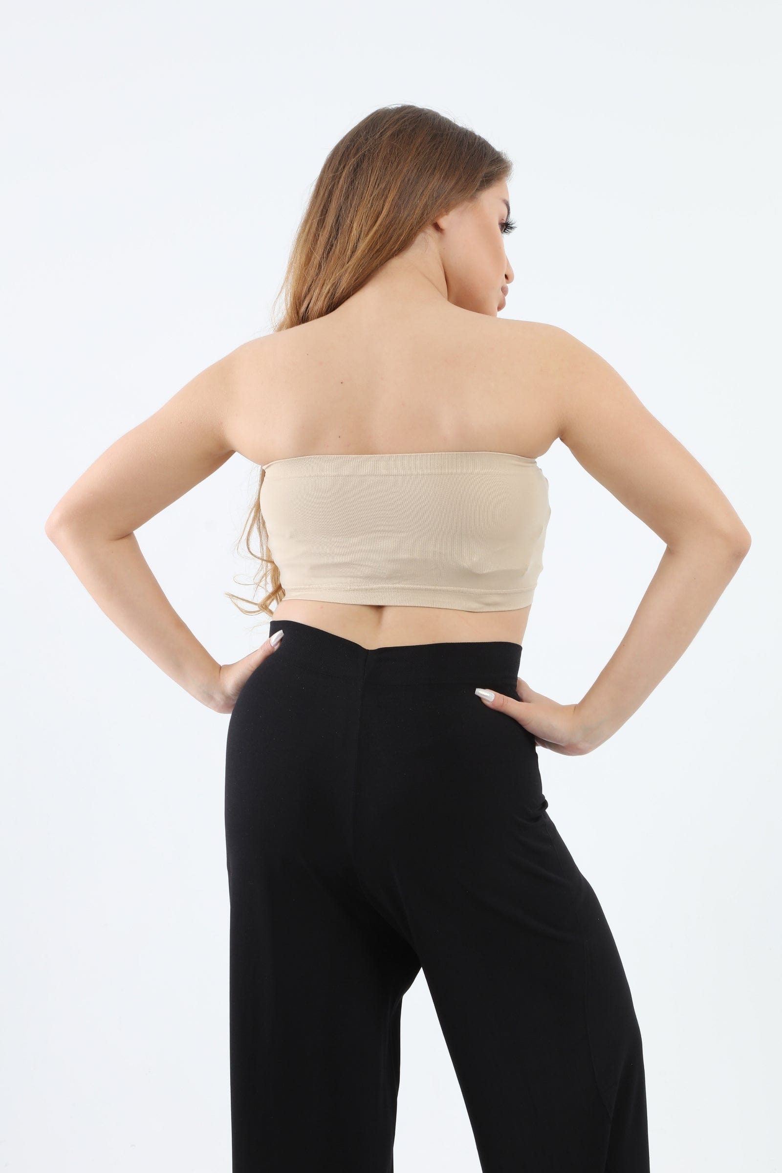 كارينا براليت صدر بدون حمالات نسائي