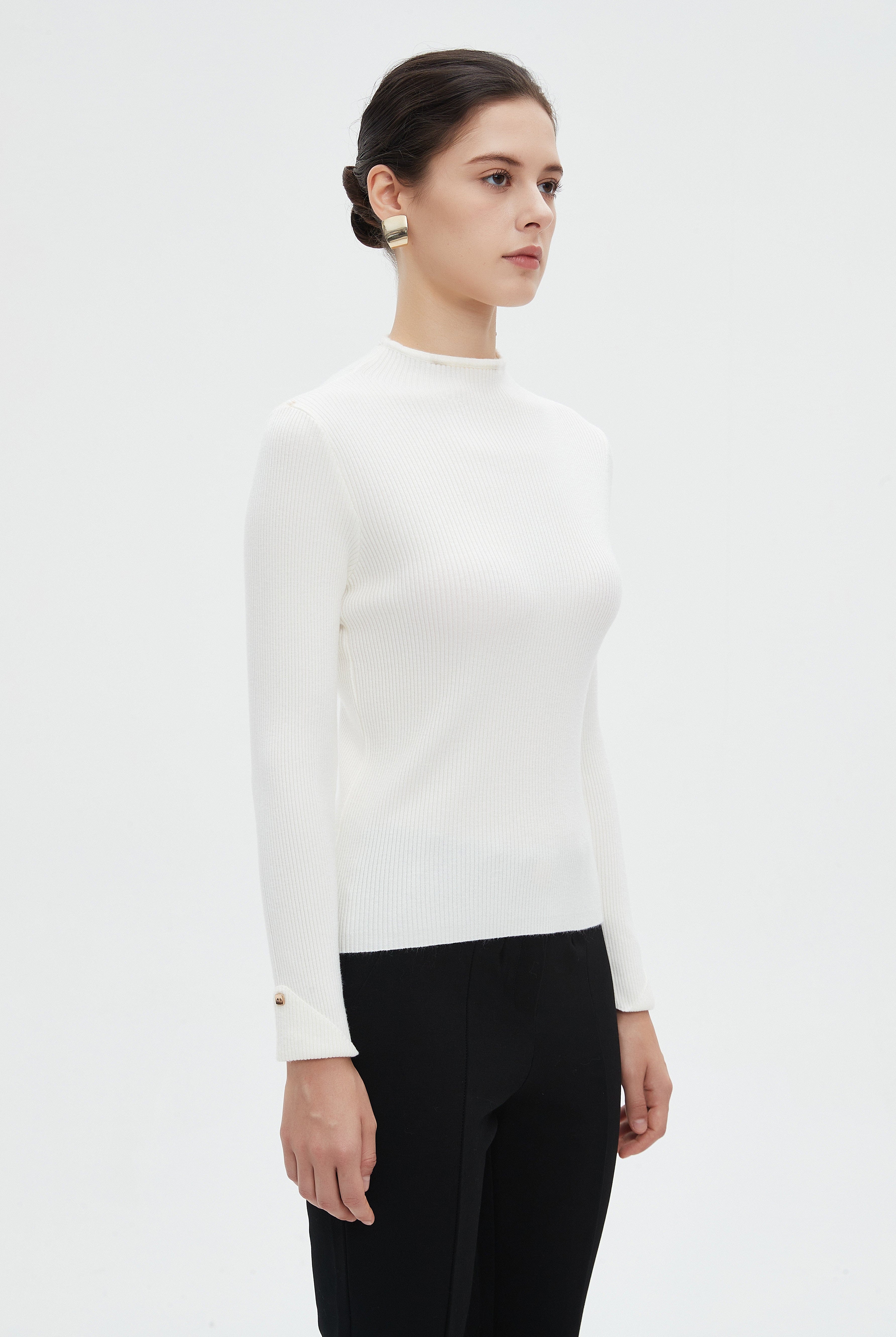 ميكا بلوزة نسائية طويلة برقبة عالية وكم طويل