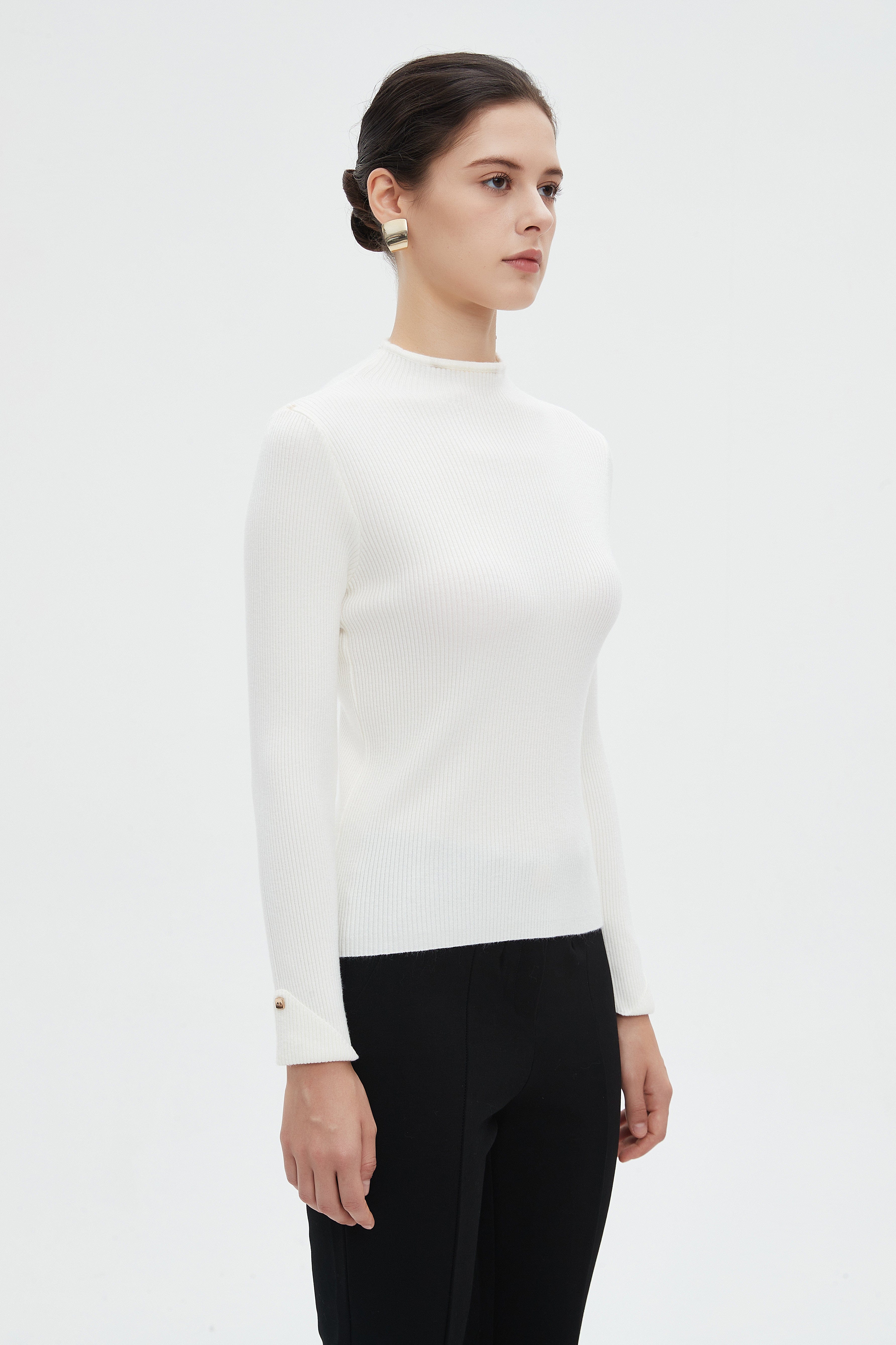 ميكا بلوزة نسائية طويلة برقبة عالية وكم طويل