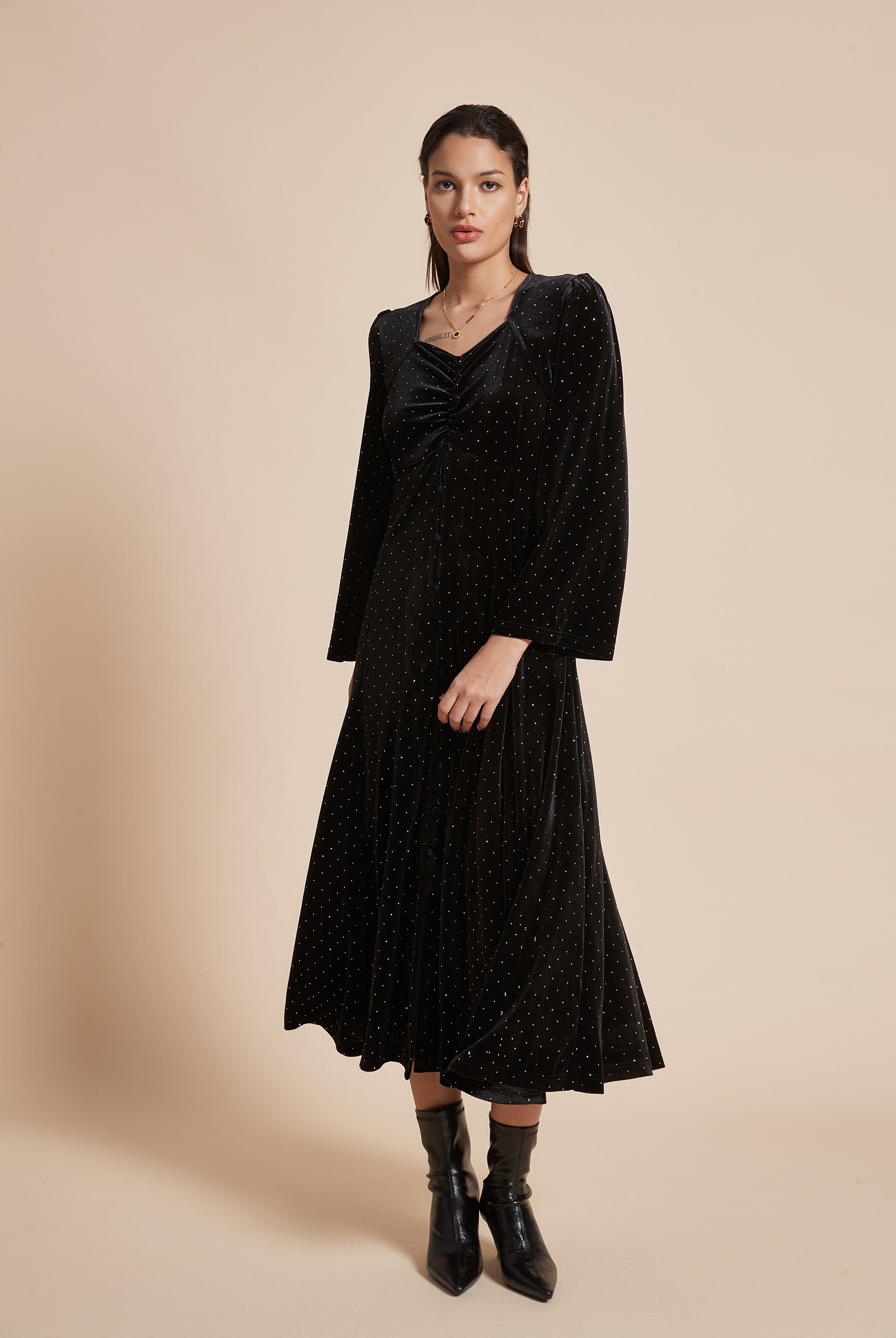 يولا فستان ميدي منقط كم طويل