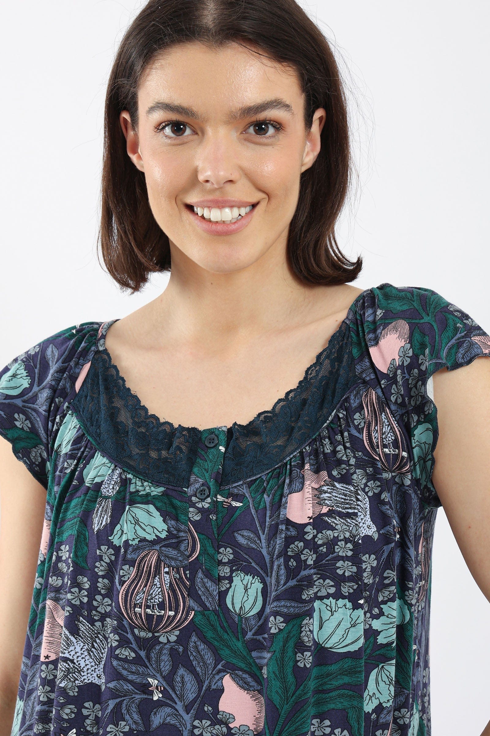 كارينا ثوب نوم مطبوع مزين بدانتيل أزرق غامق