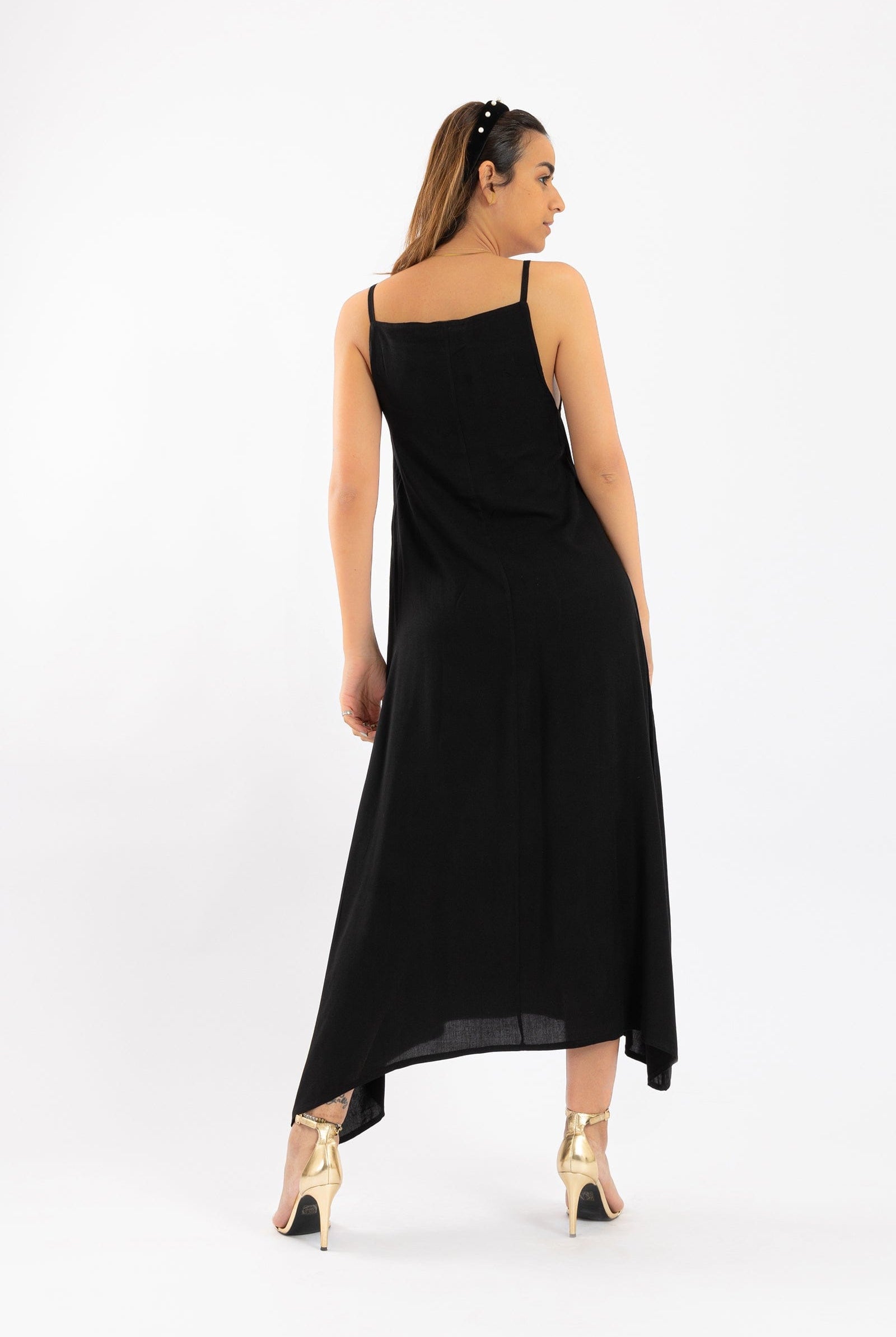 كارينا فستان سادة حمالات واسع نسائي