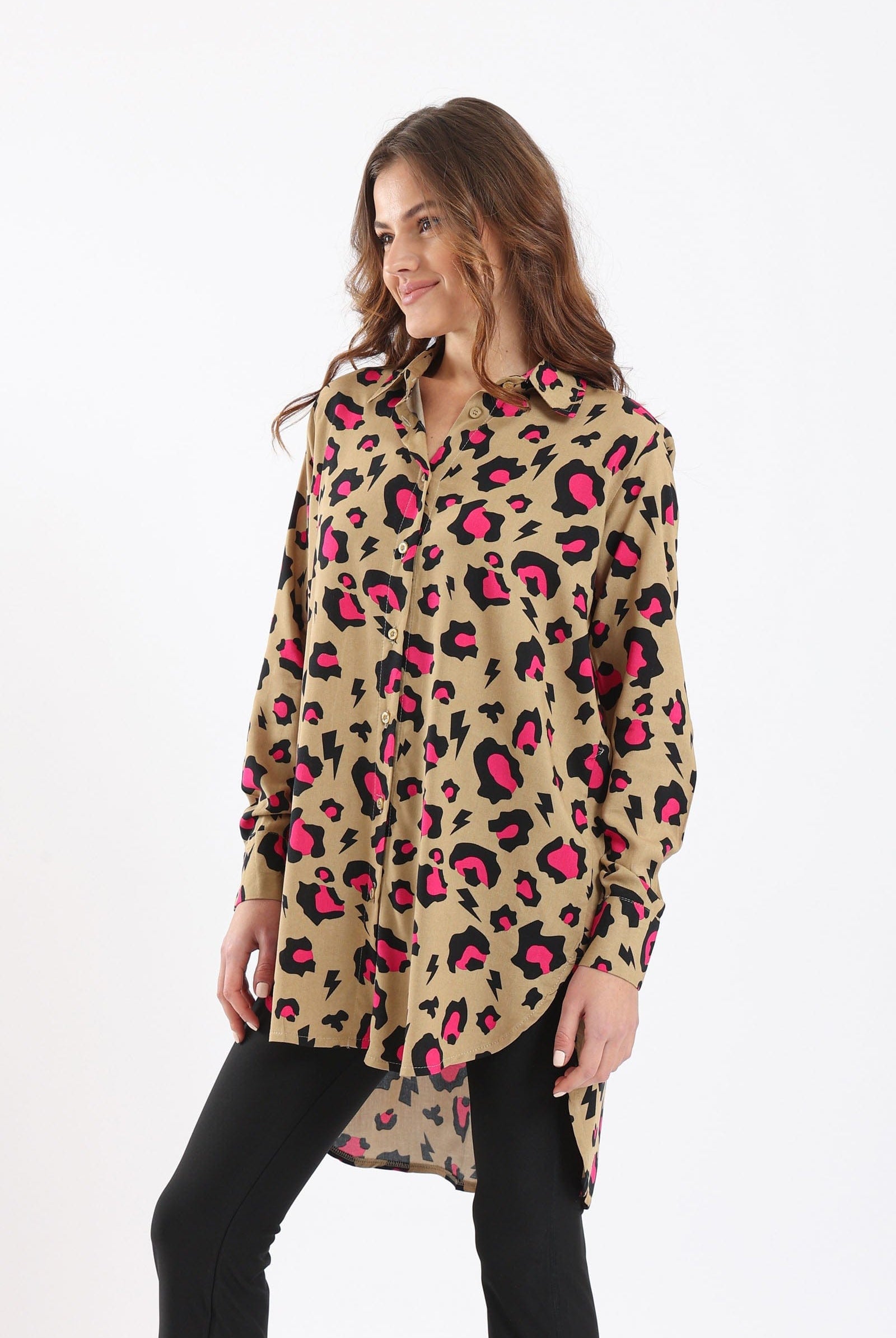 كارينا قميص بطبعة الفهد بأزرار أمامية كم طويل نسائي