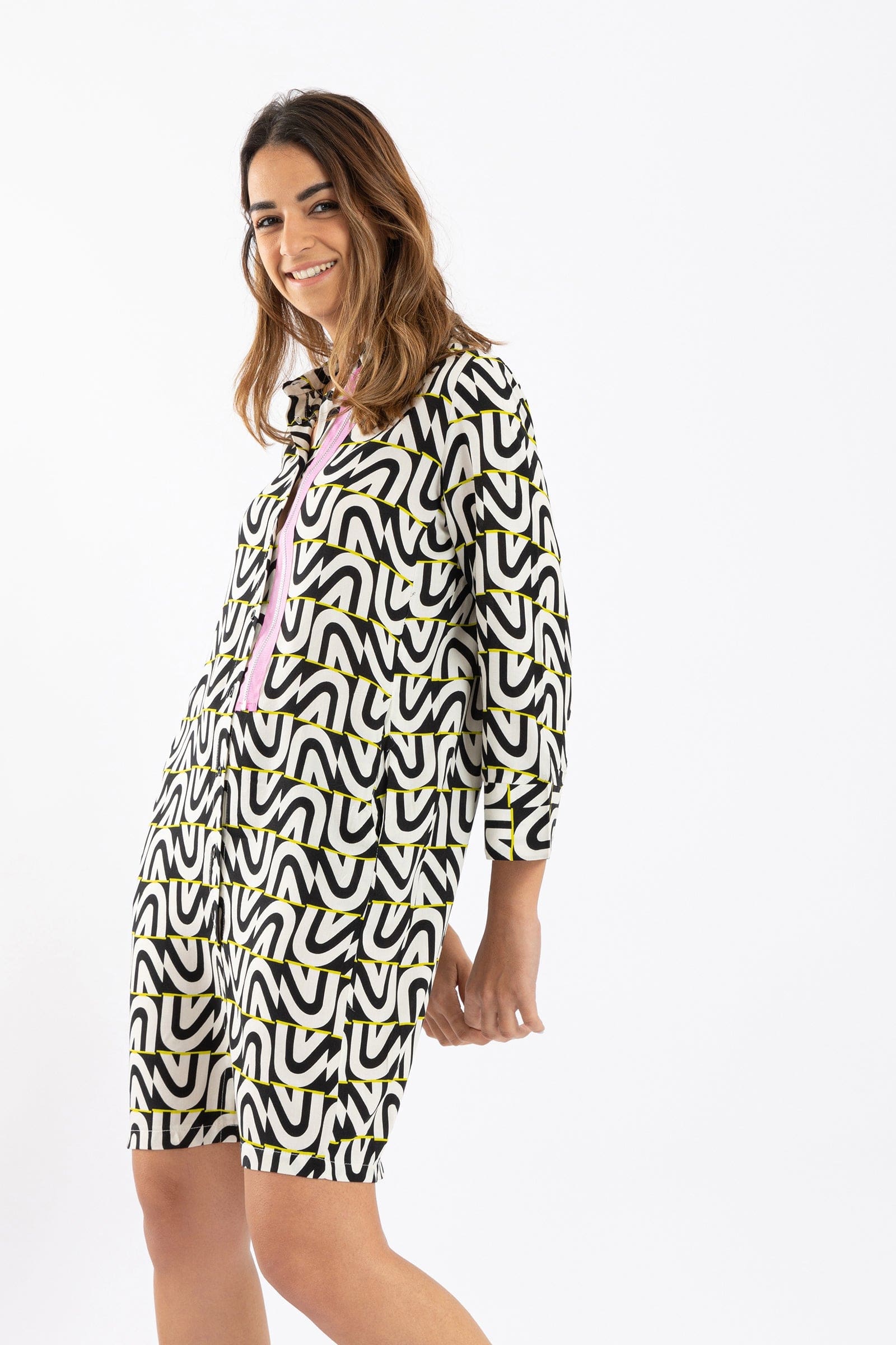 كارينا فستان بأزرار وسحاب قصير نسائي أسود