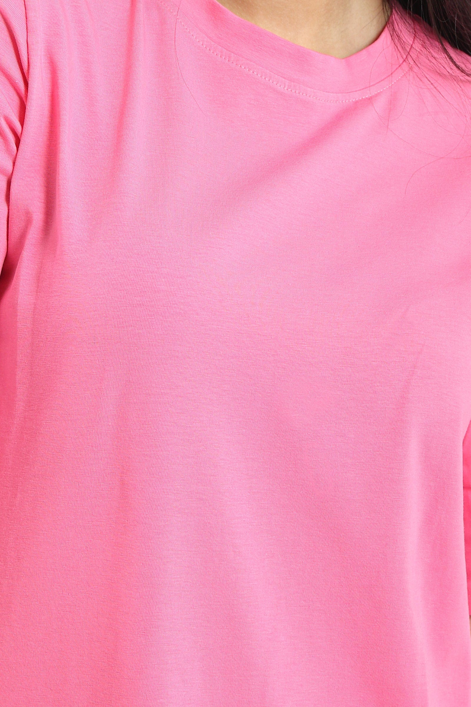 كارينا فستان ميدي سادة أوفر سايز بفتحة من أسفل نص كم