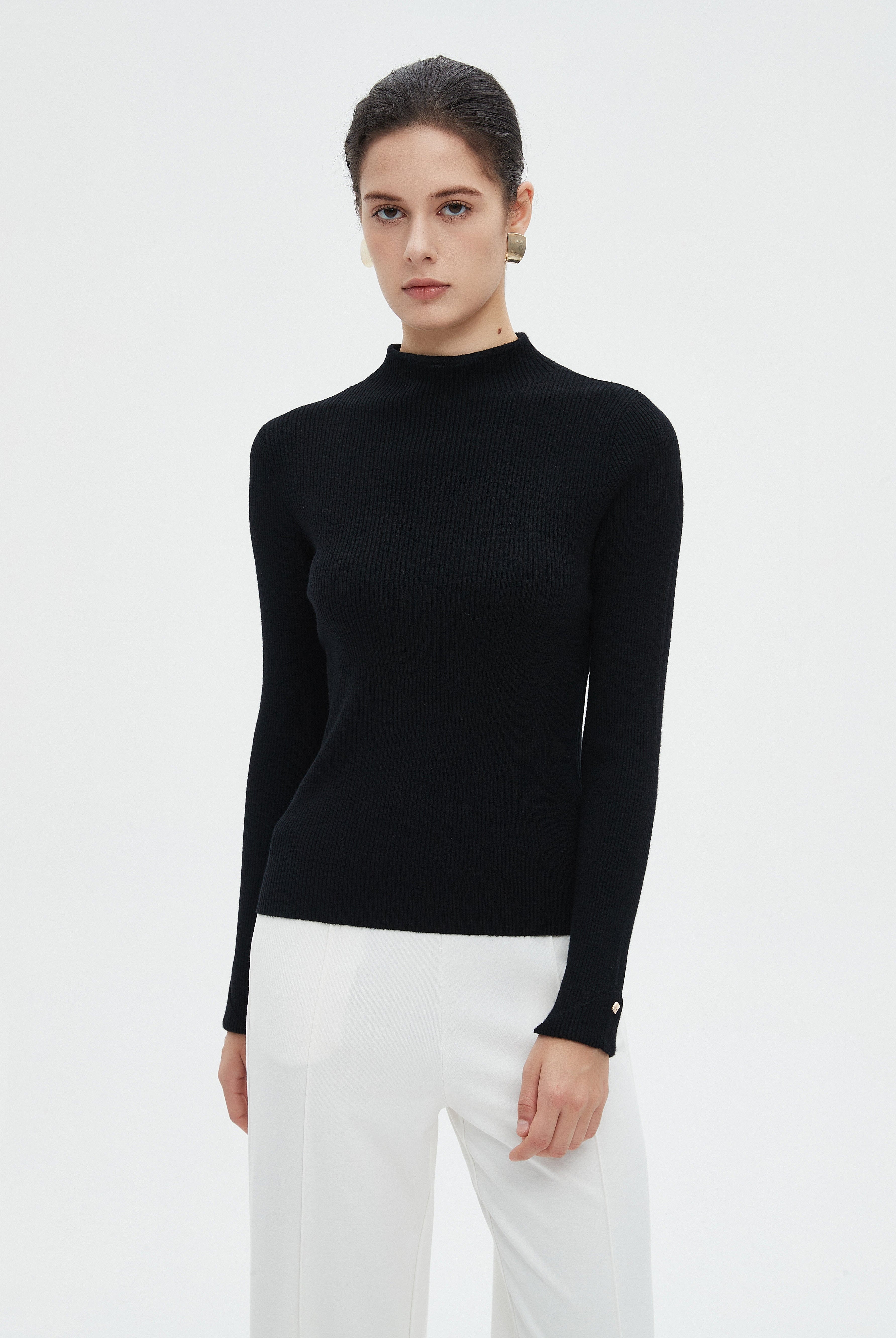 ميكا بلوزة نسائية طويلة برقبة عالية وكم طويل