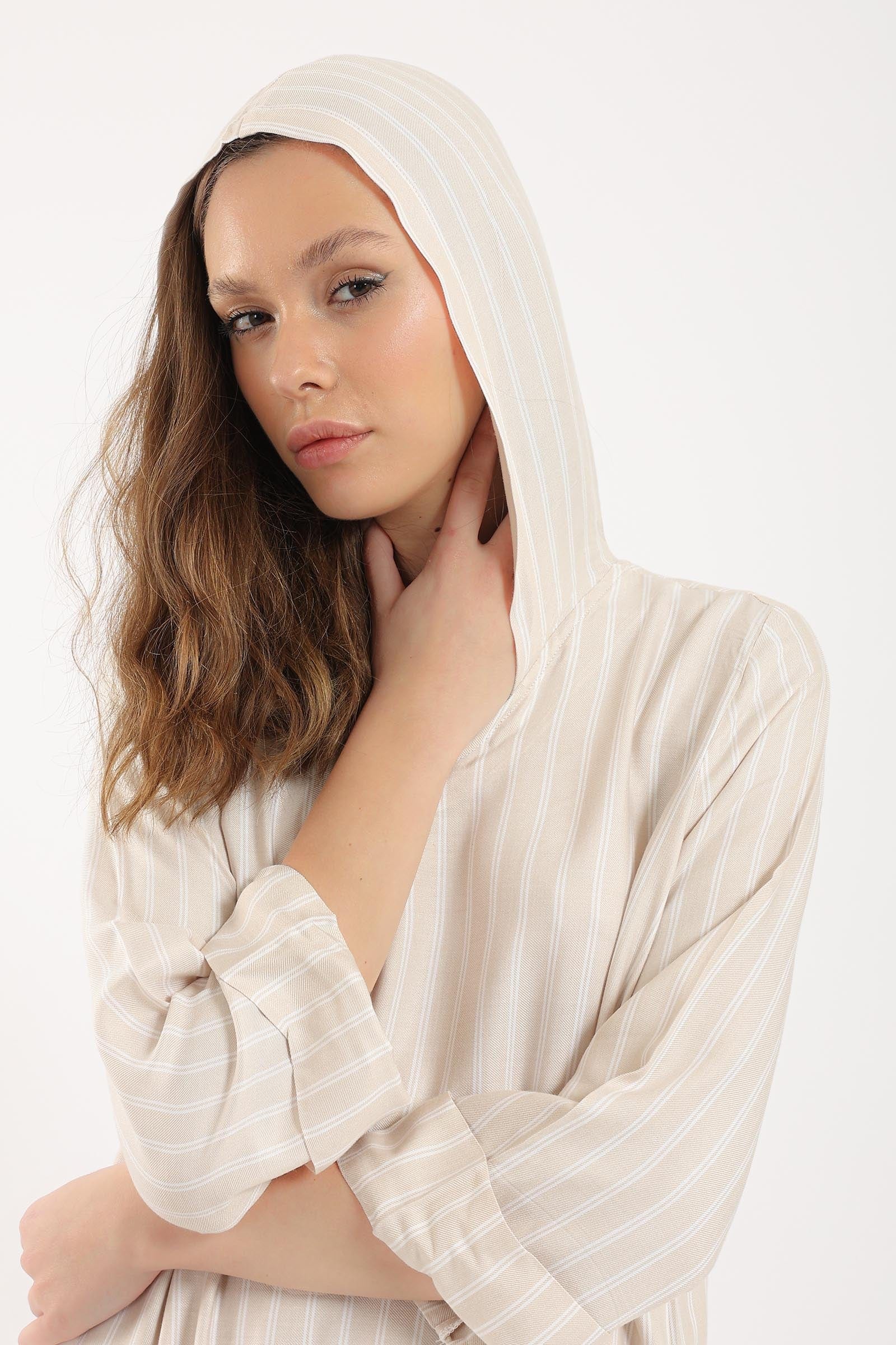 كارينا فستان عباية مخطط بغطاء للرأس كم طويل