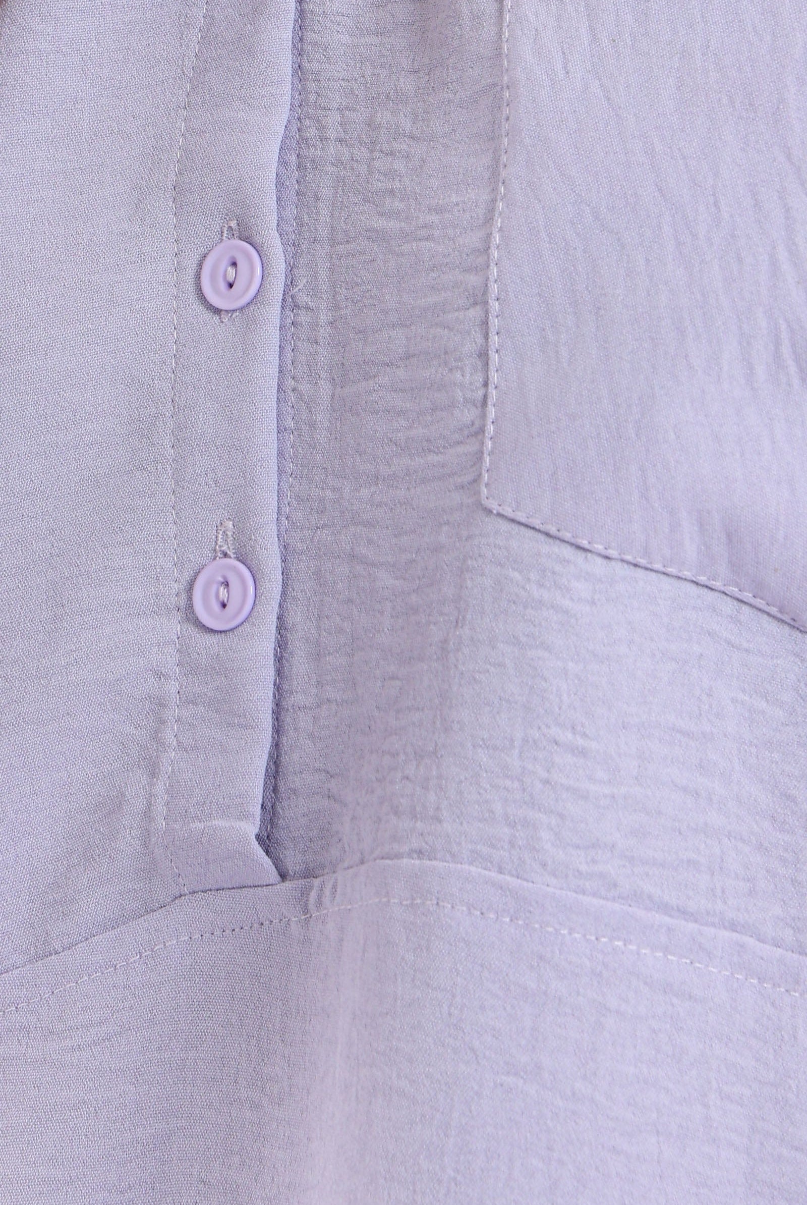 كارينا قميص طويل بياقة كلاسيكية فضفاض بجيب على الصدر