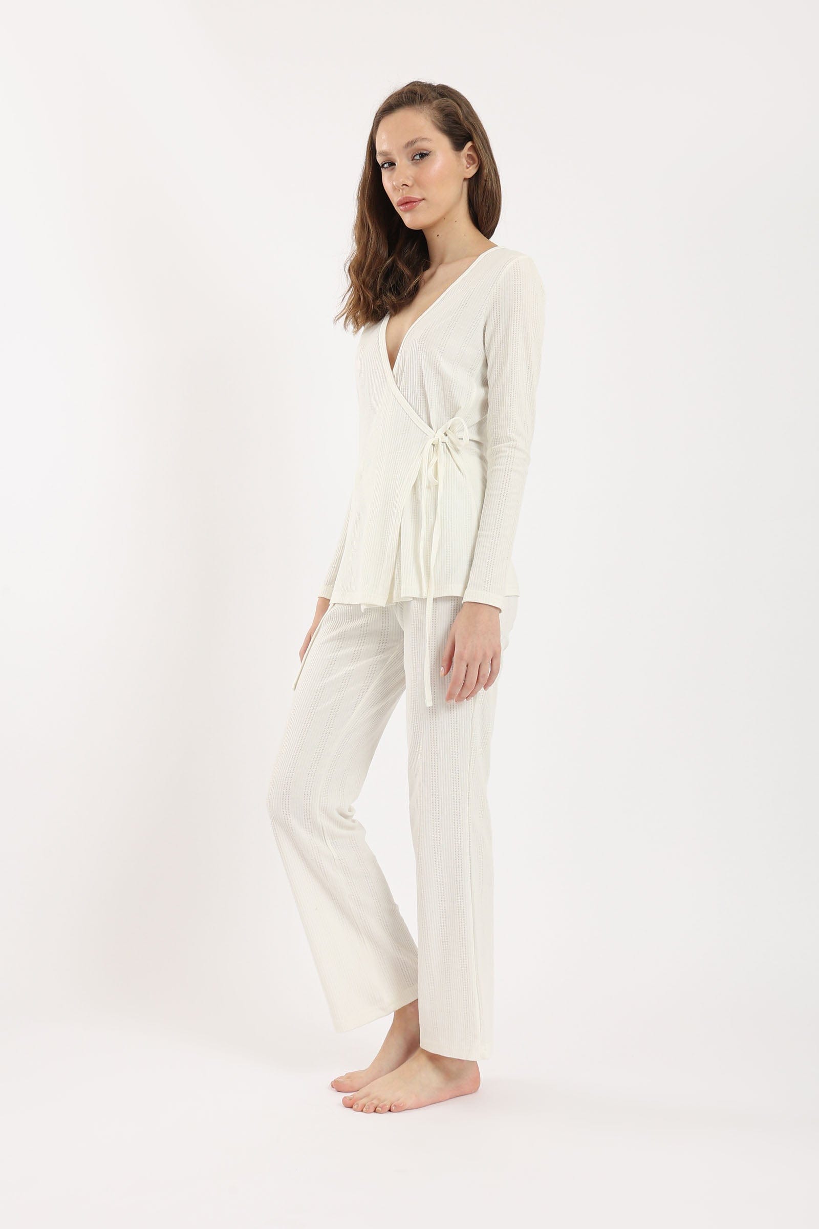 ูุงุฑููุง ุทูู
ุจูุฌุงู
ุฉ ุจููุฒุฉ ู
ููููุฉ ุฃู
ุงู
ูุฉ ูุจูุทููู ูุงุณุน ุทููู ู
ุฑูุญ